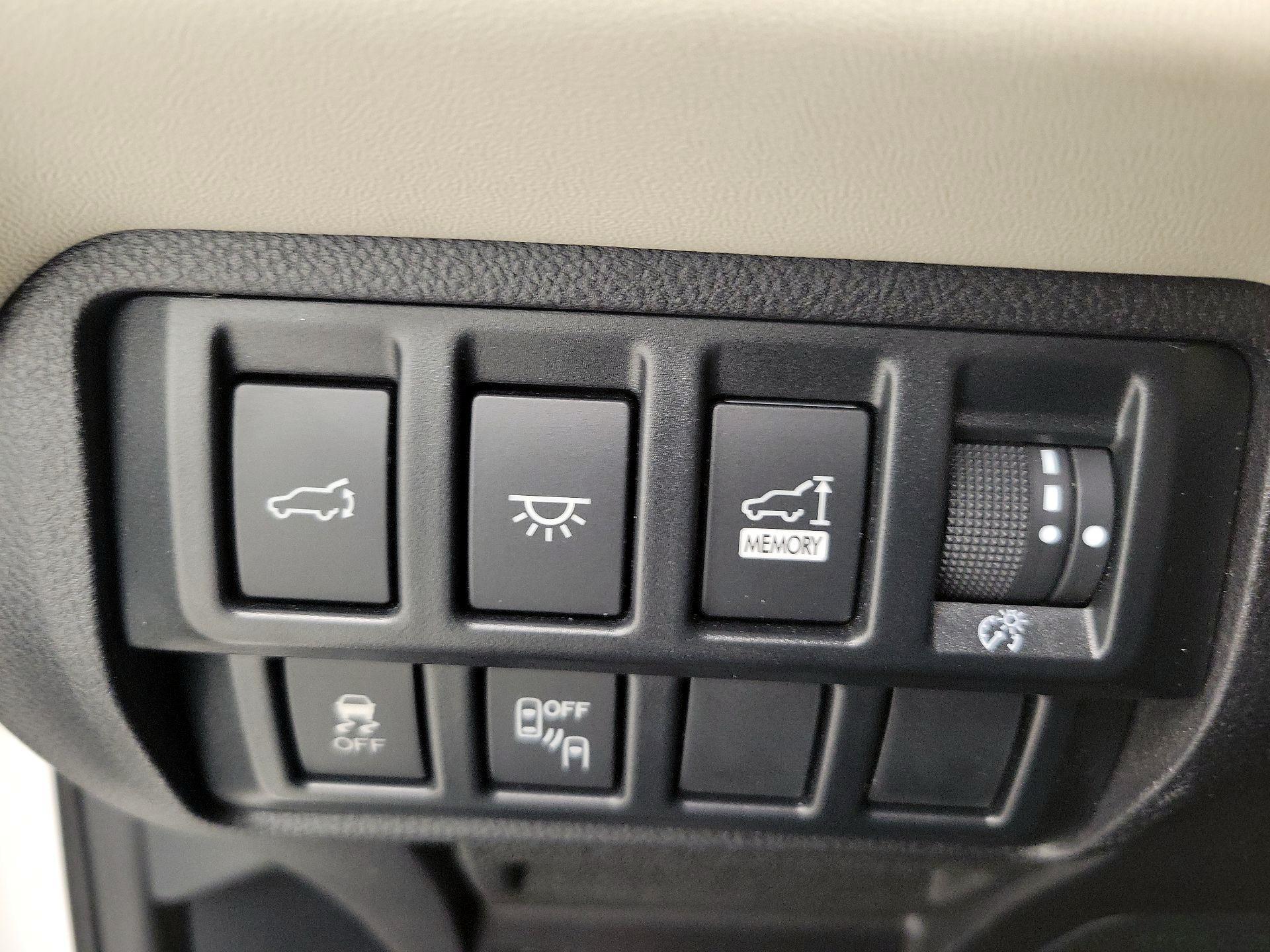 Thumbnail: 2020 Subaru Ascent - 13