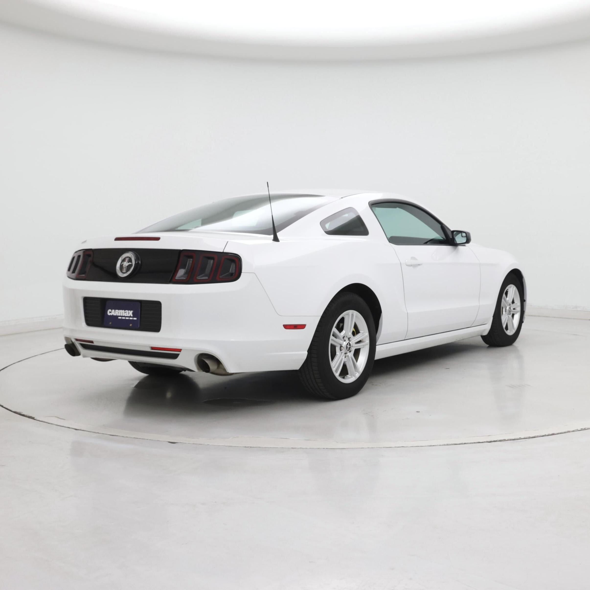 Thumbnail: 2014 Ford Mustang - 8