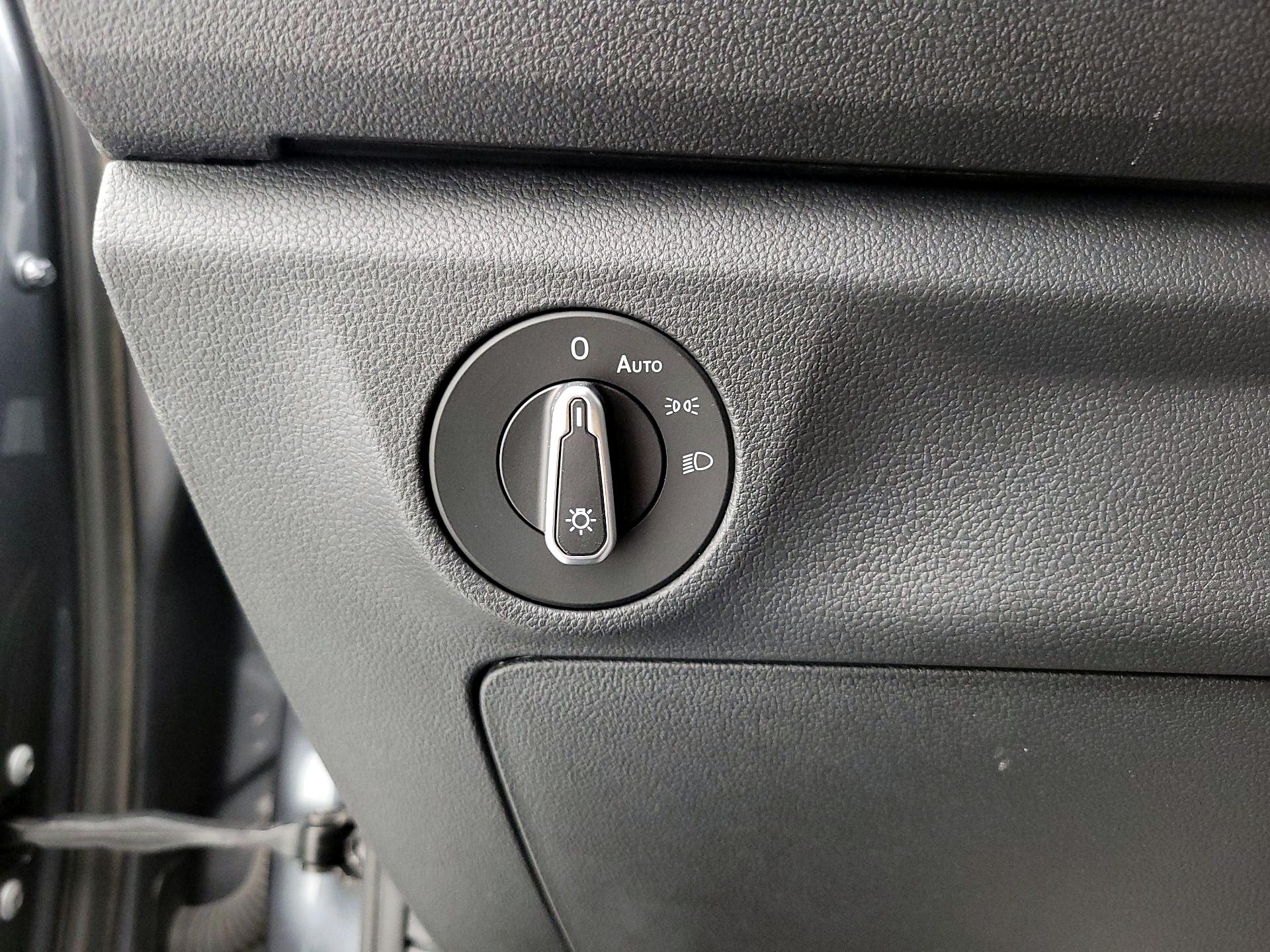 Thumbnail: 2024 Volkswagen Jetta - 13