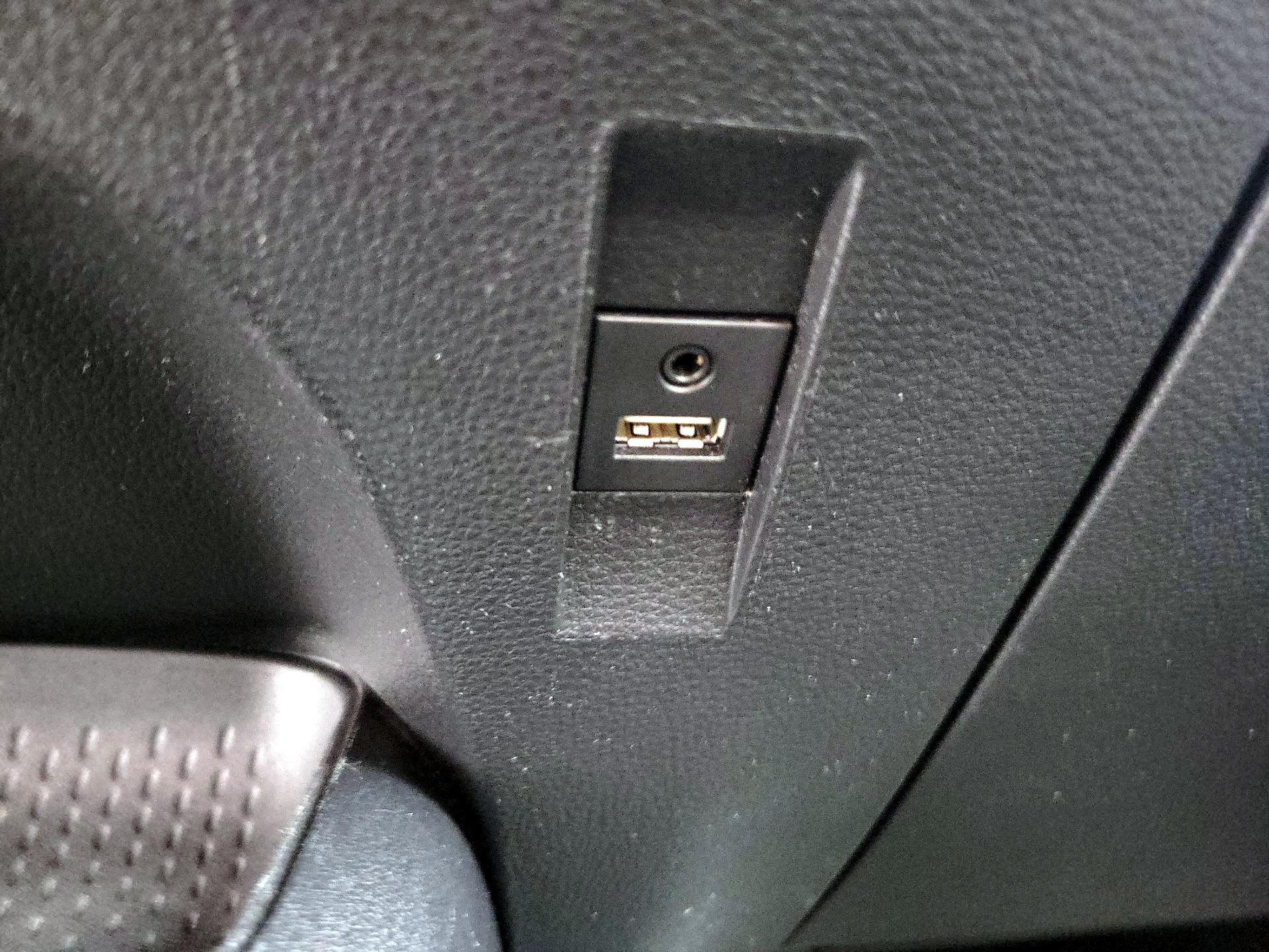 Thumbnail: 2020 Toyota Corolla - 18