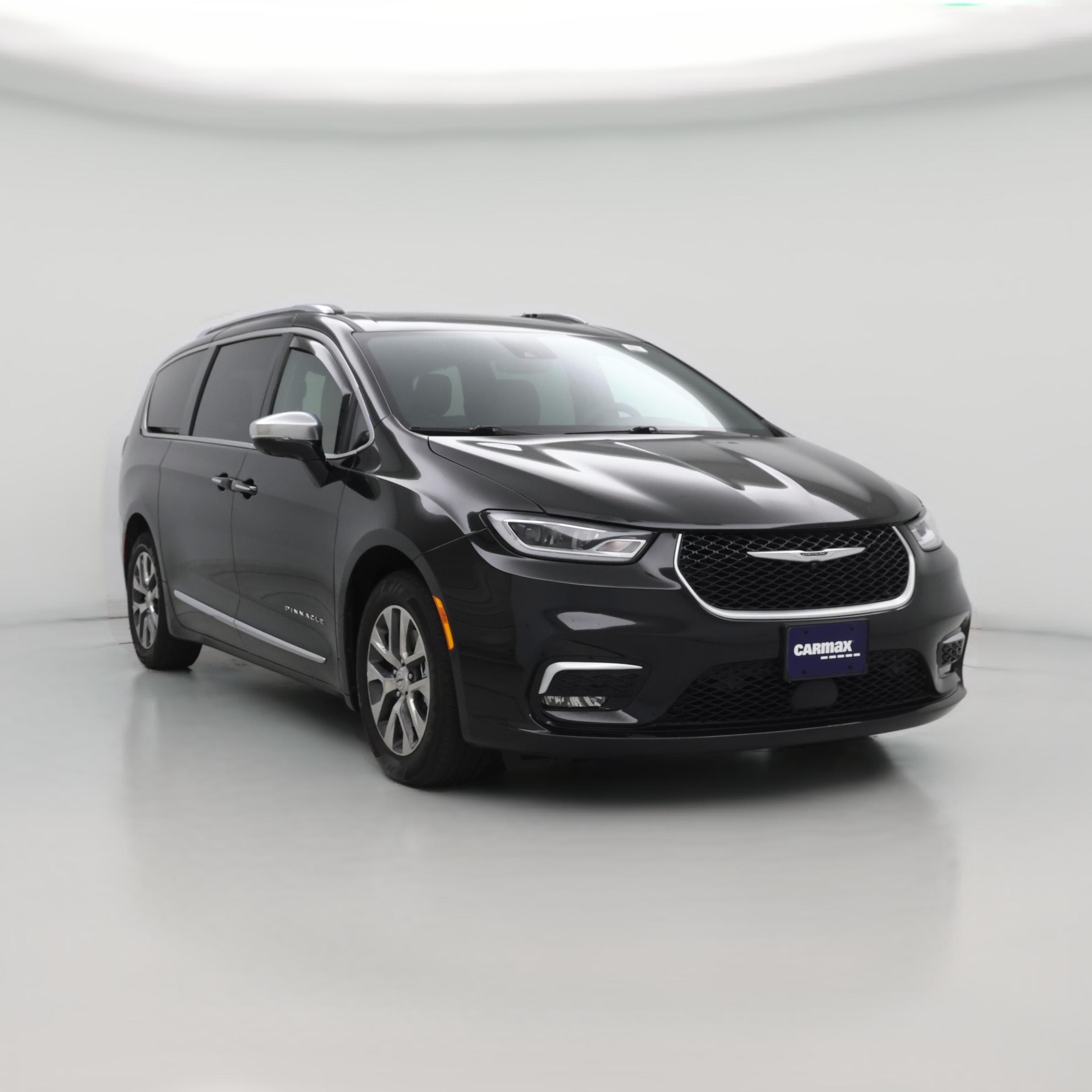 Thumbnail: 2023 Chrysler Pacifica - 1