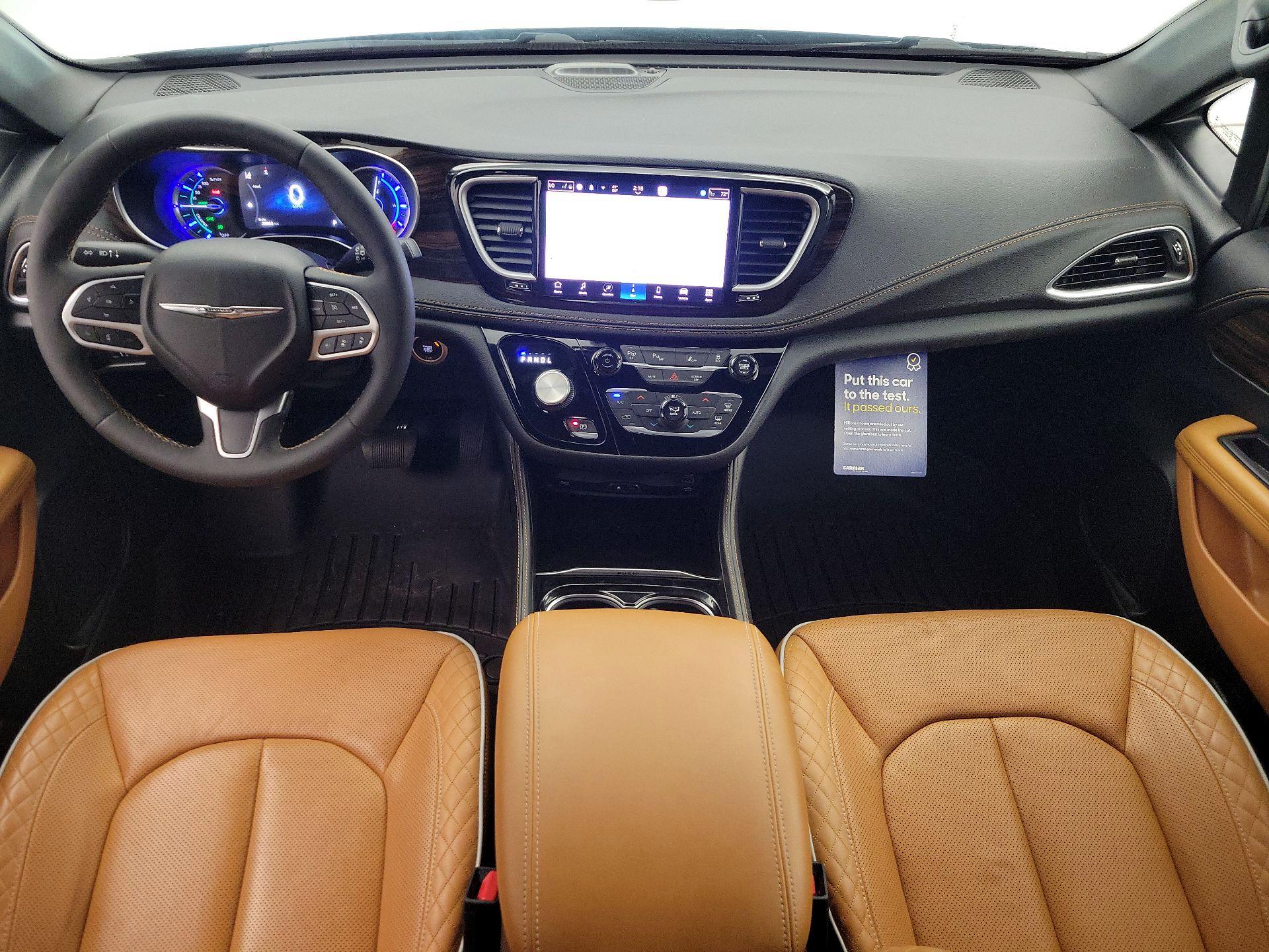 Thumbnail: 2023 Chrysler Pacifica - 9