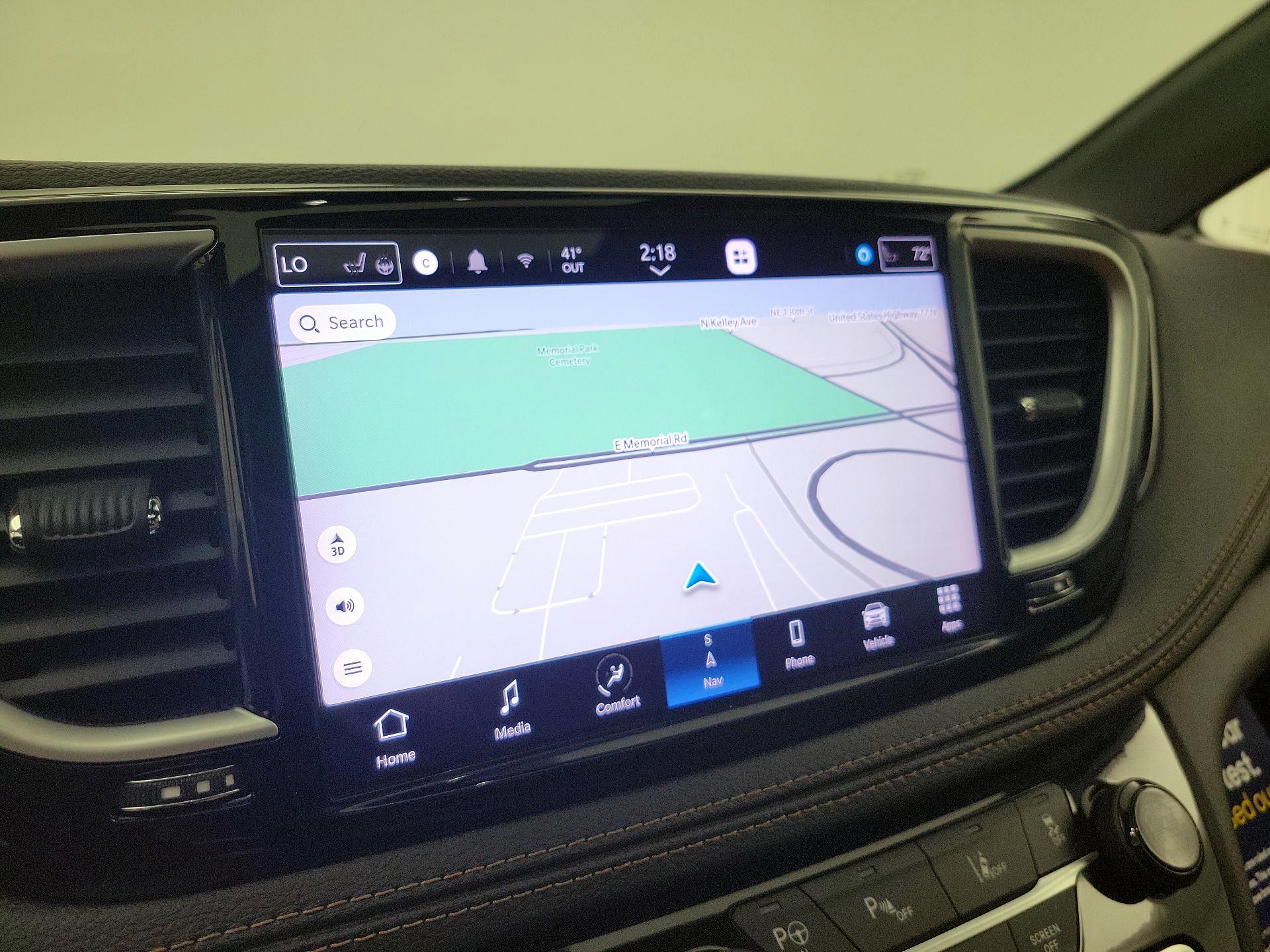 Thumbnail: 2023 Chrysler Pacifica - 14