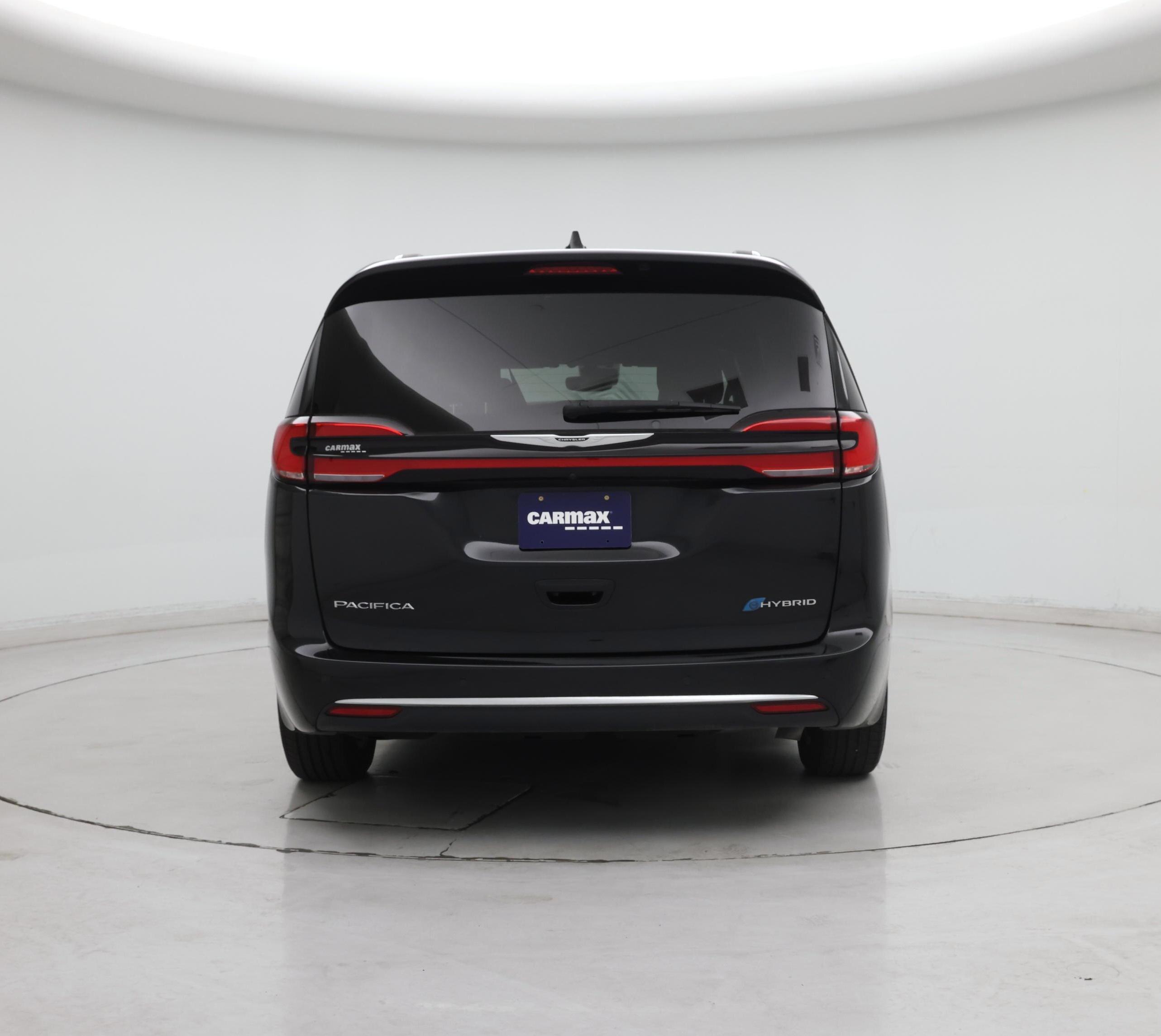 Thumbnail: 2023 Chrysler Pacifica - 6