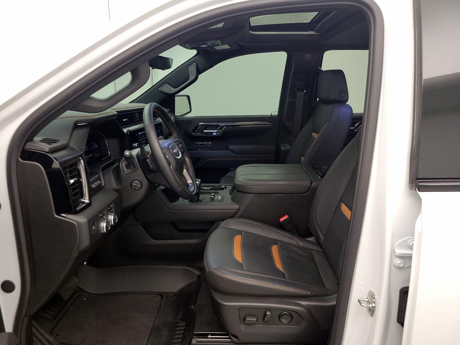 Thumbnail: 2025 GMC Sierra 1500 - 11