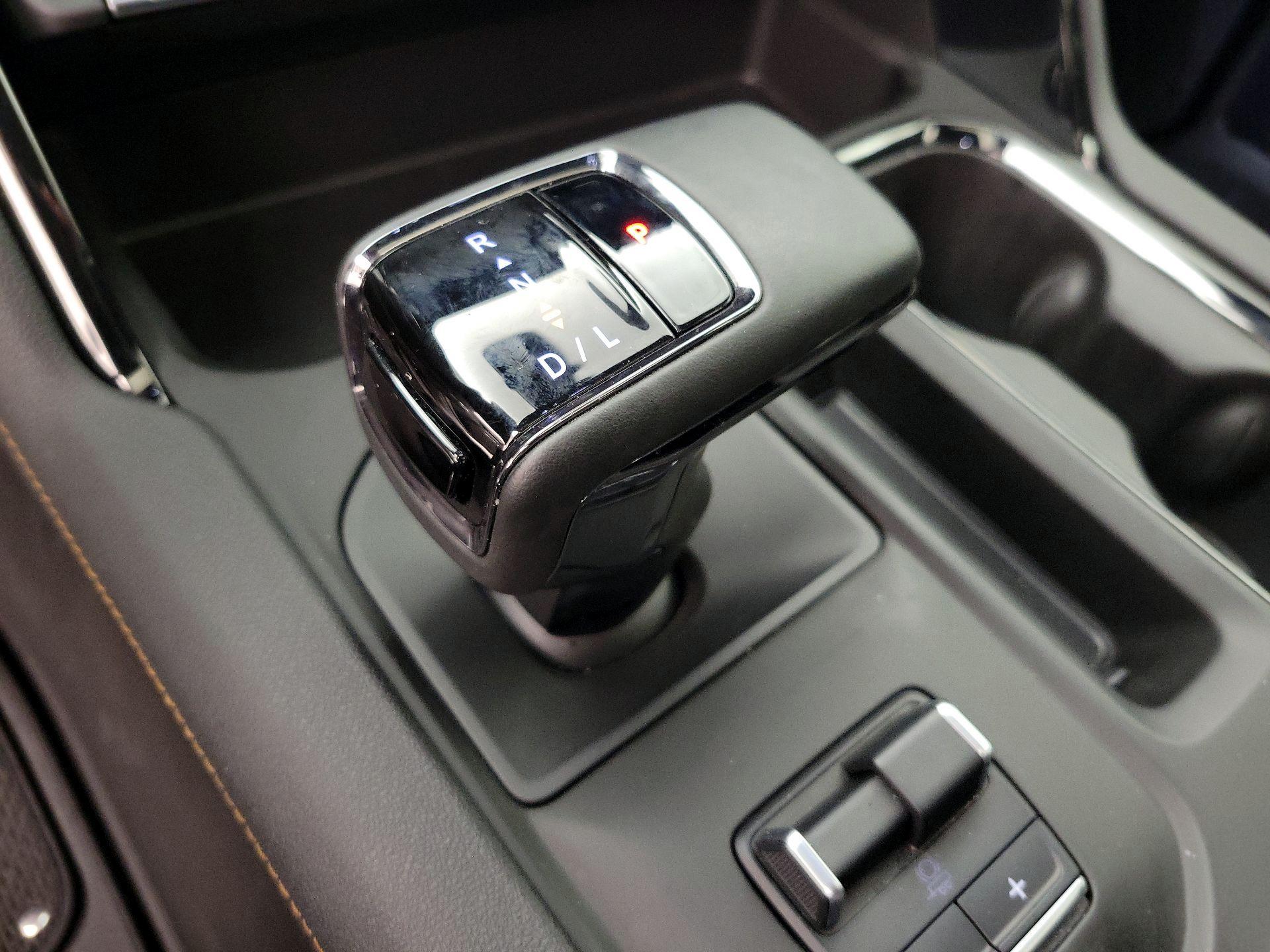 Thumbnail: 2025 GMC Sierra 1500 - 18