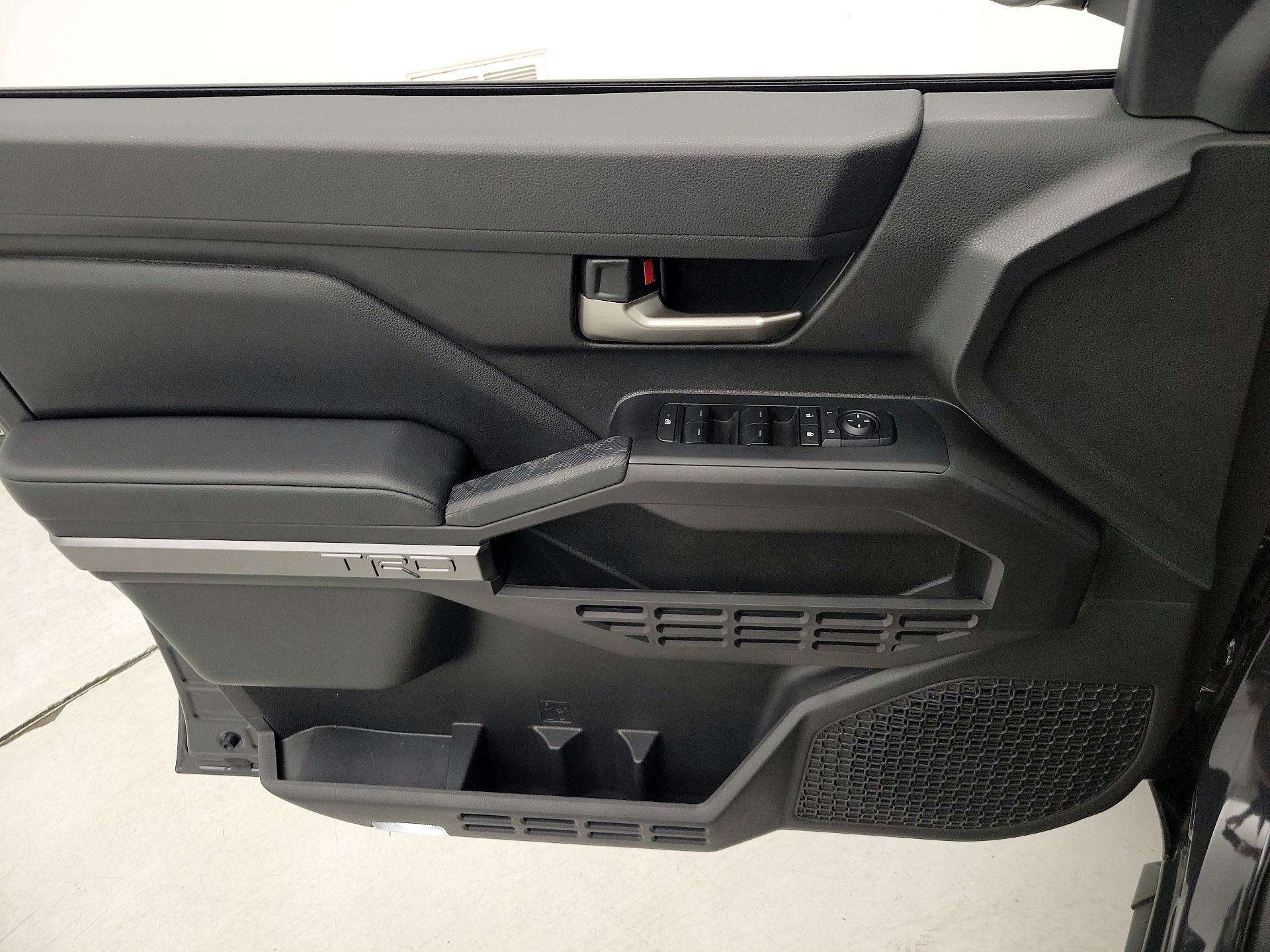 Thumbnail: 2025 Toyota Tacoma - 12