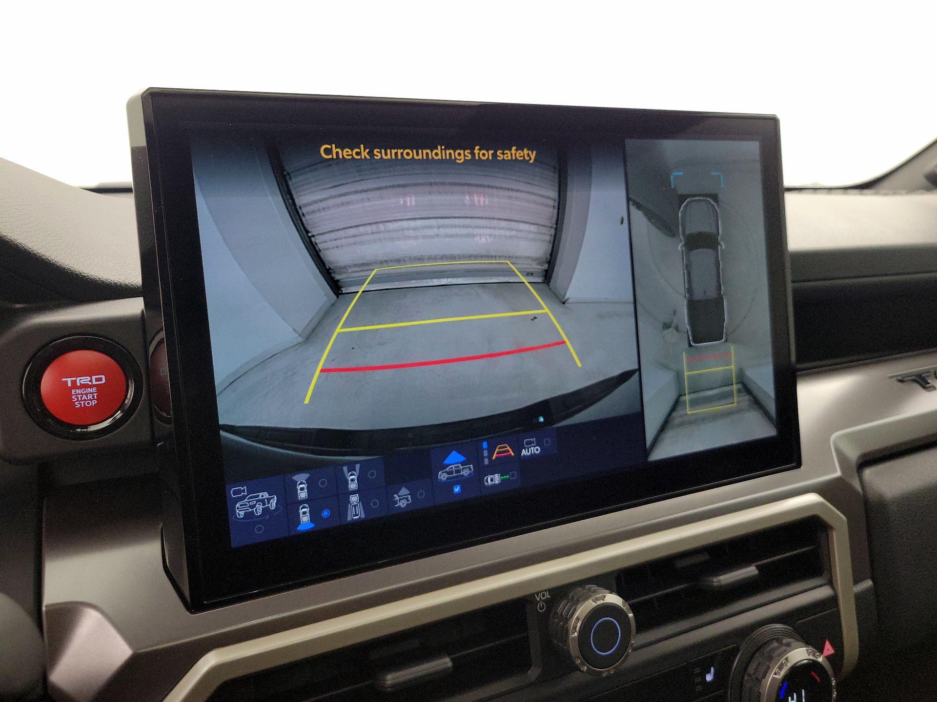 Thumbnail: 2025 Toyota Tacoma - 15