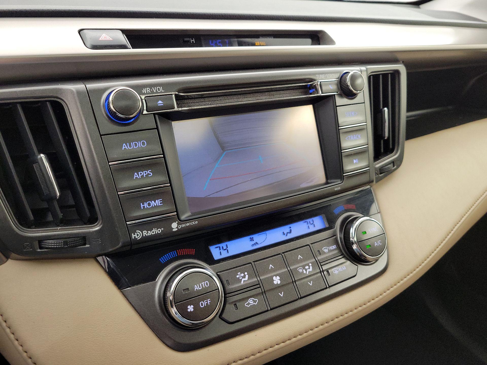 Thumbnail: 2015 Toyota RAV4 - 14