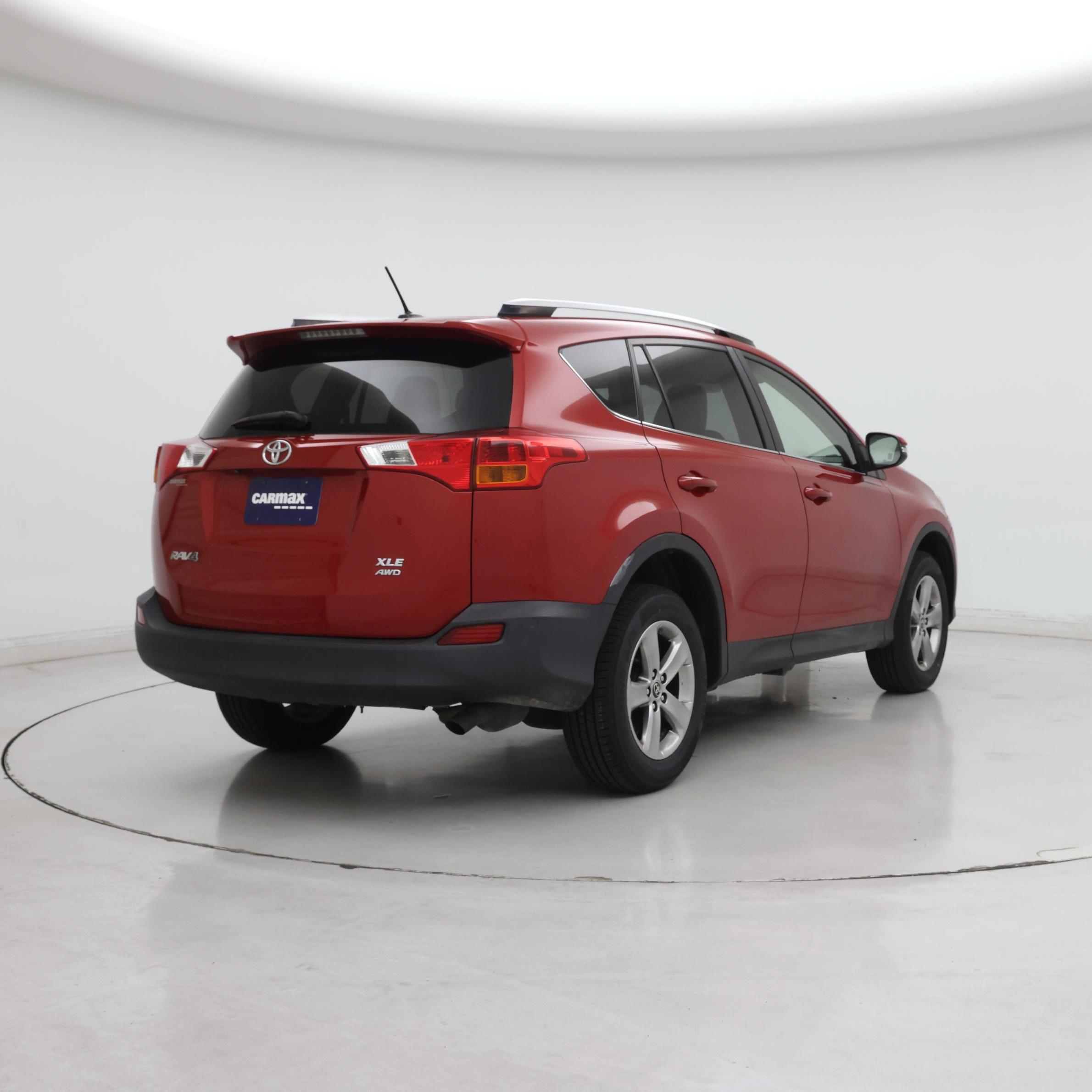Thumbnail: 2015 Toyota RAV4 - 8