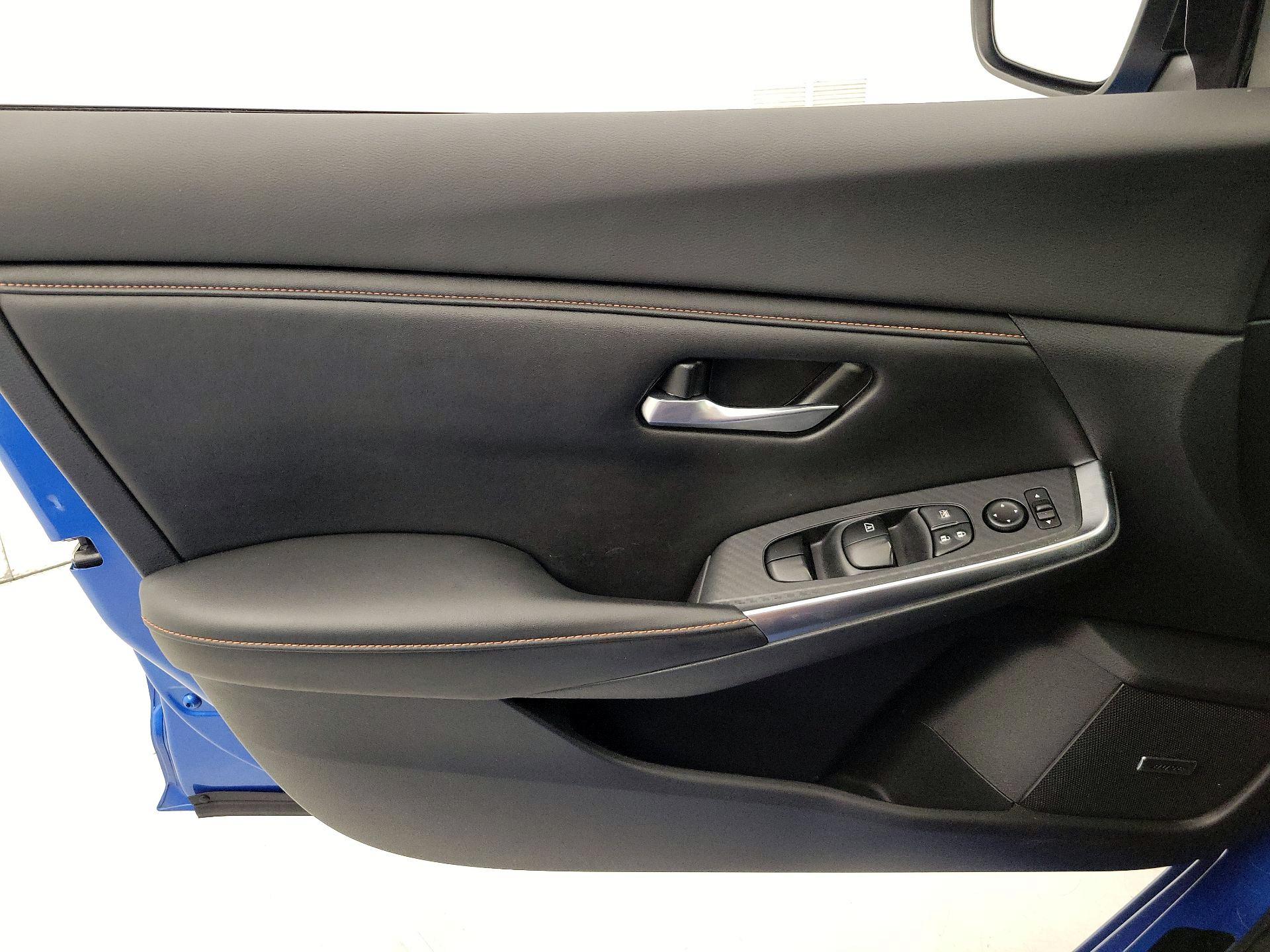 Thumbnail: 2021 Nissan Sentra - 12