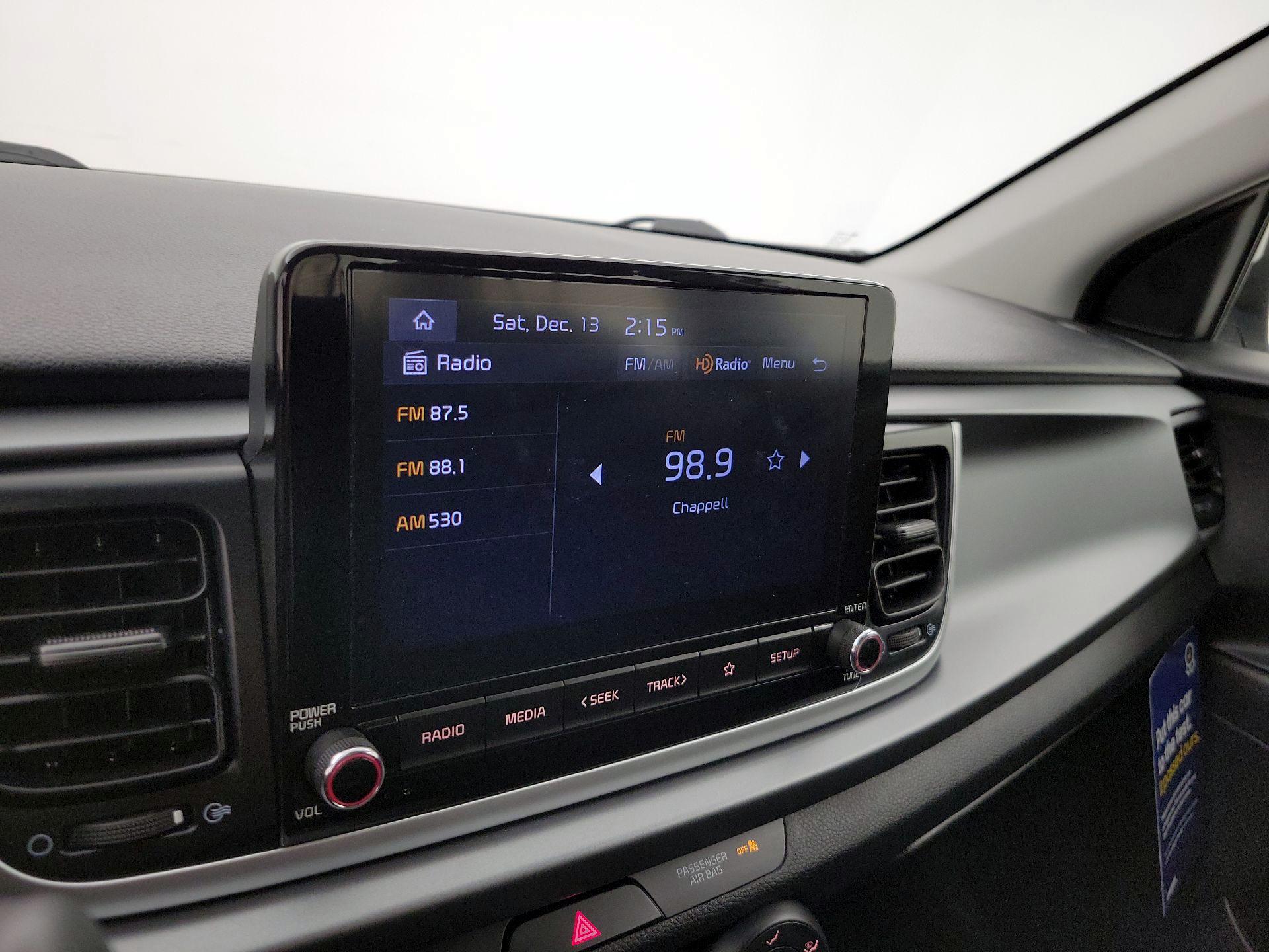 Thumbnail: 2023 Kia Rio - 15