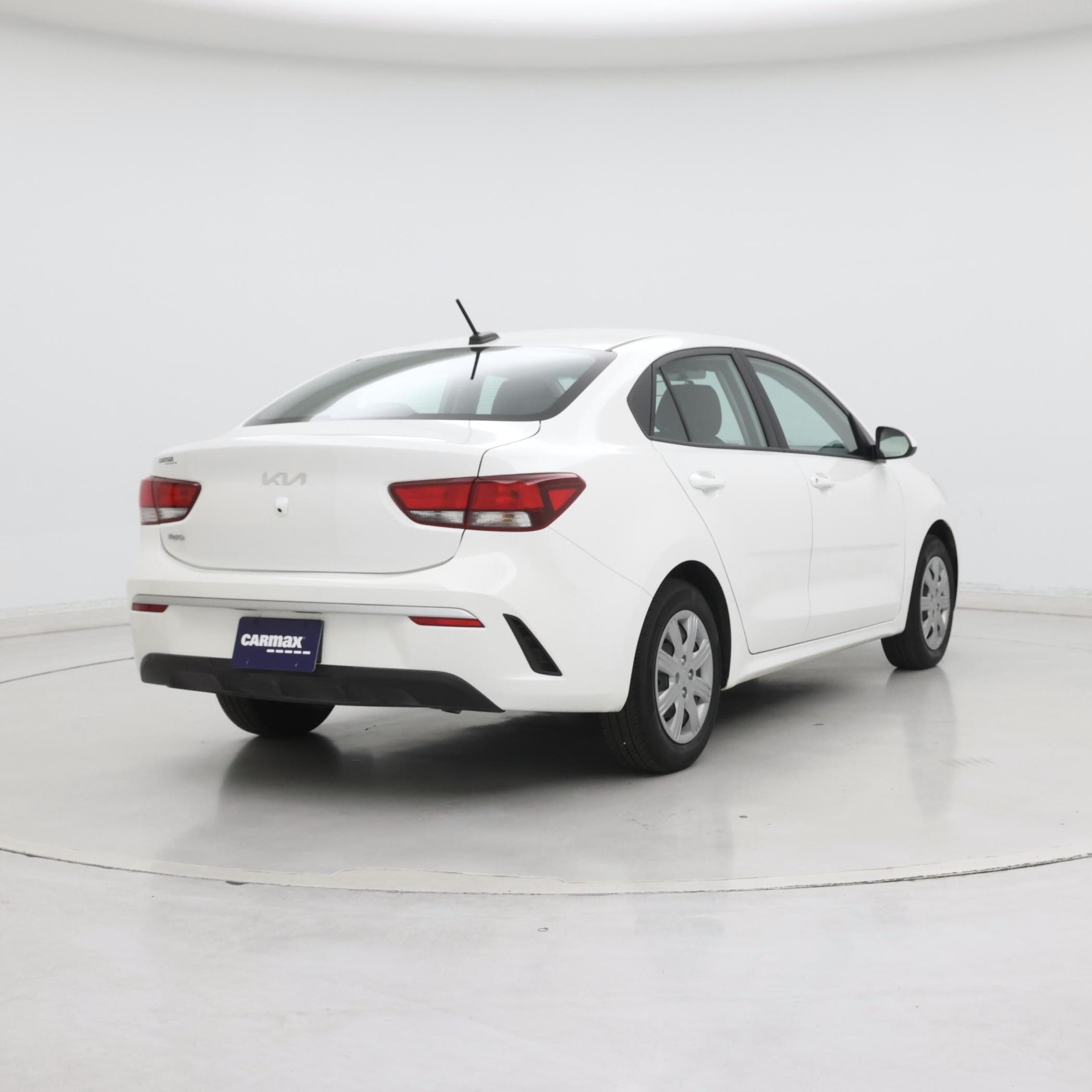 Thumbnail: 2023 Kia Rio - 8