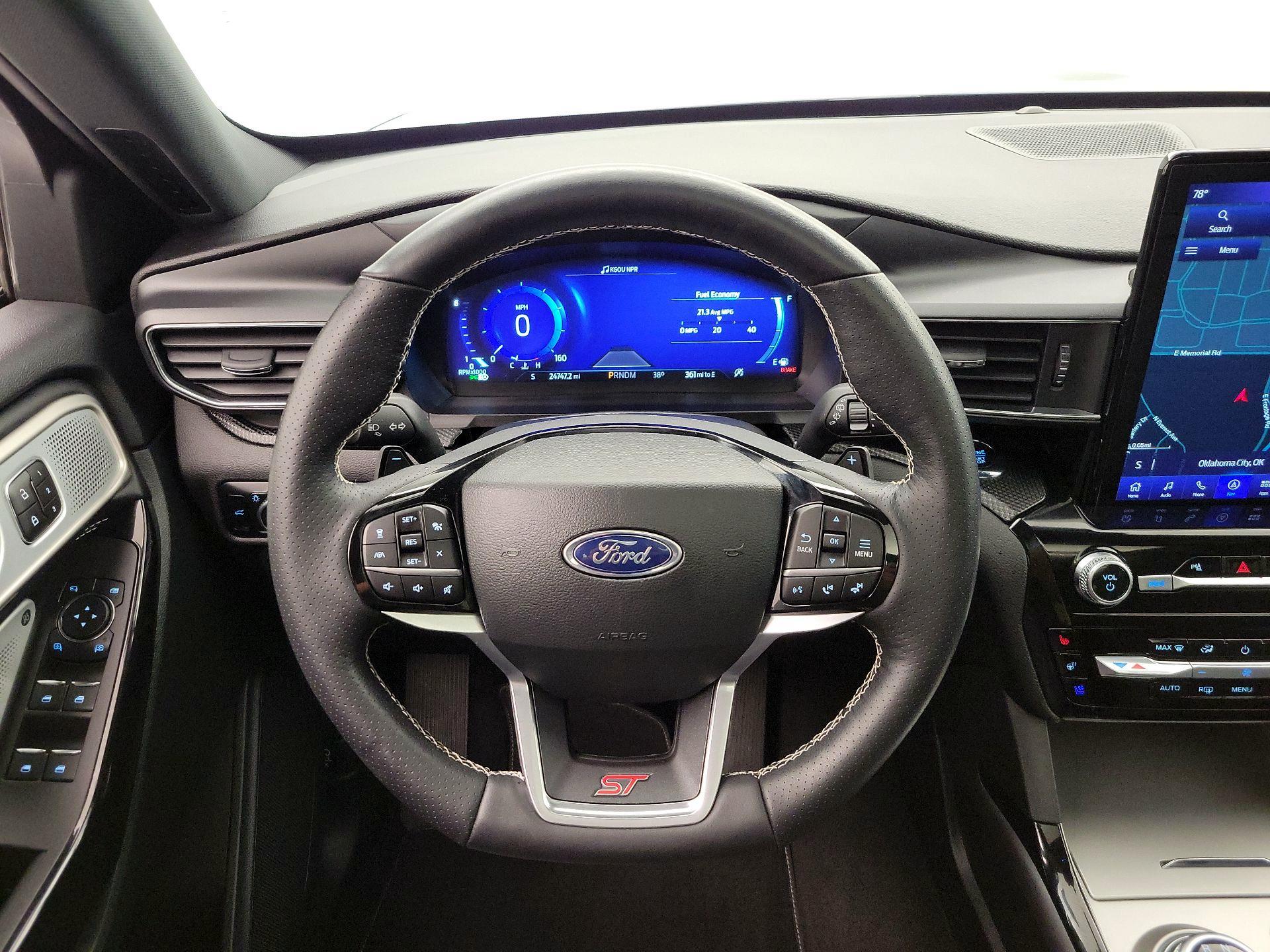 Thumbnail: 2023 Ford Explorer - 10