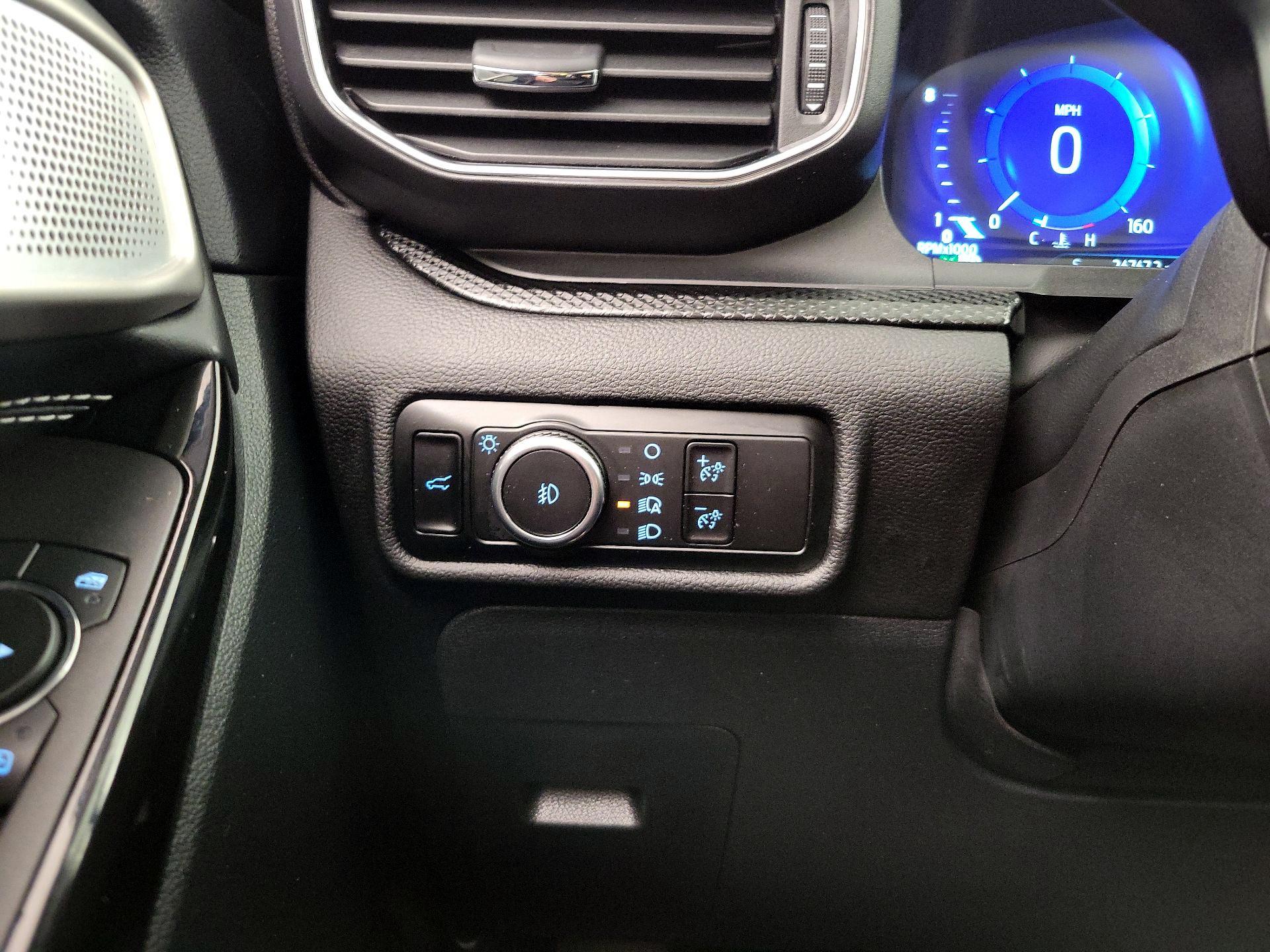 Thumbnail: 2023 Ford Explorer - 13