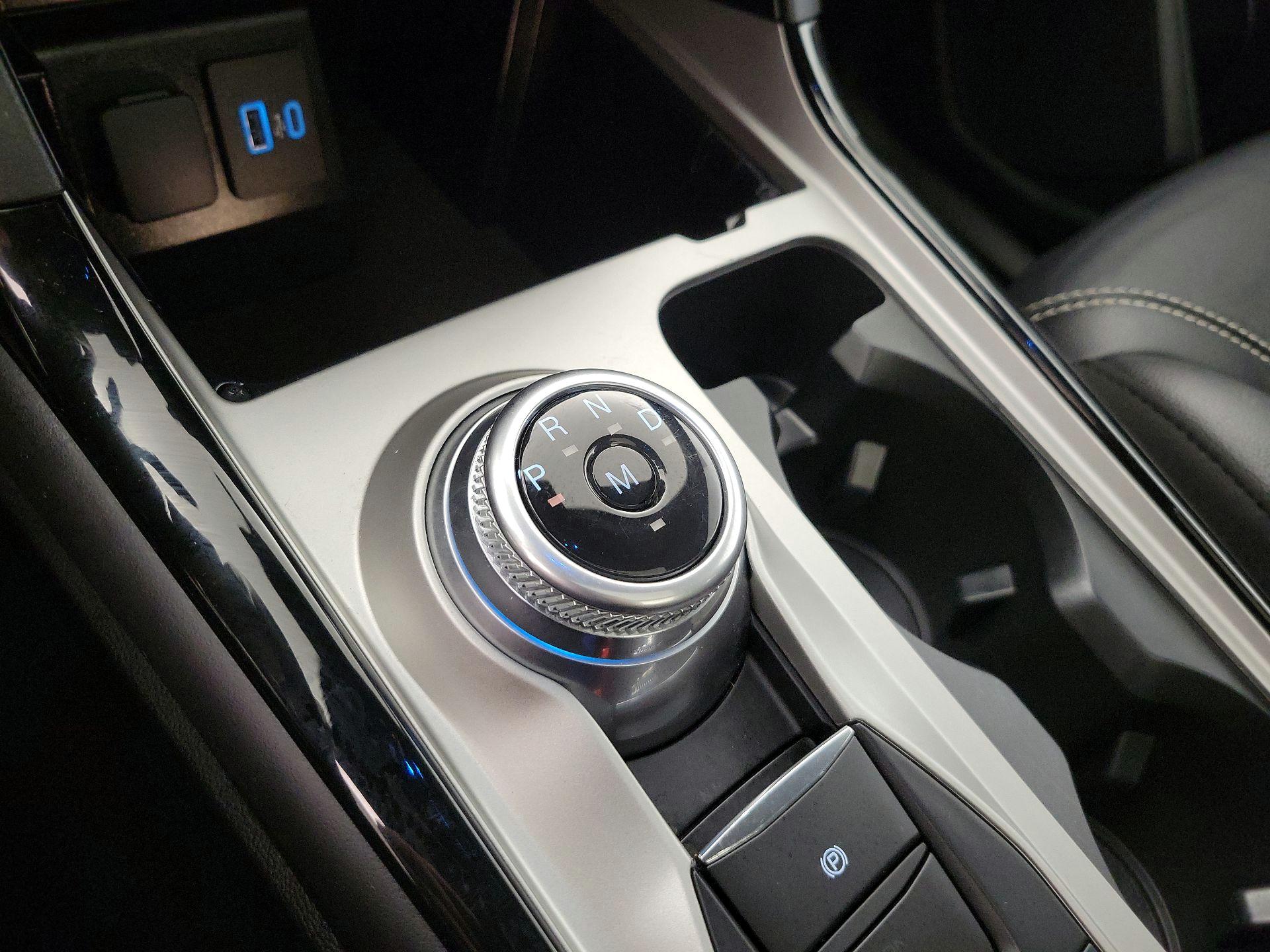 Thumbnail: 2023 Ford Explorer - 18