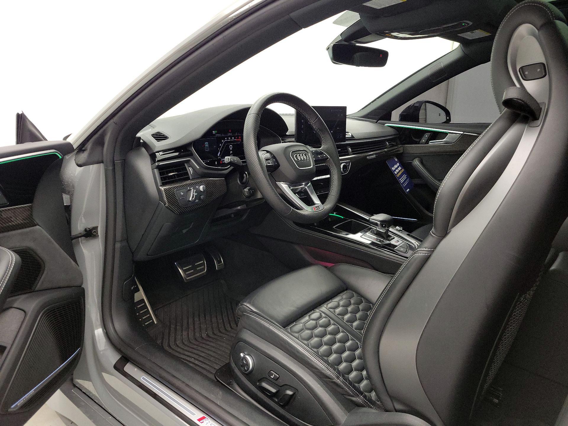 Thumbnail: 2022 Audi RS 5 - 11