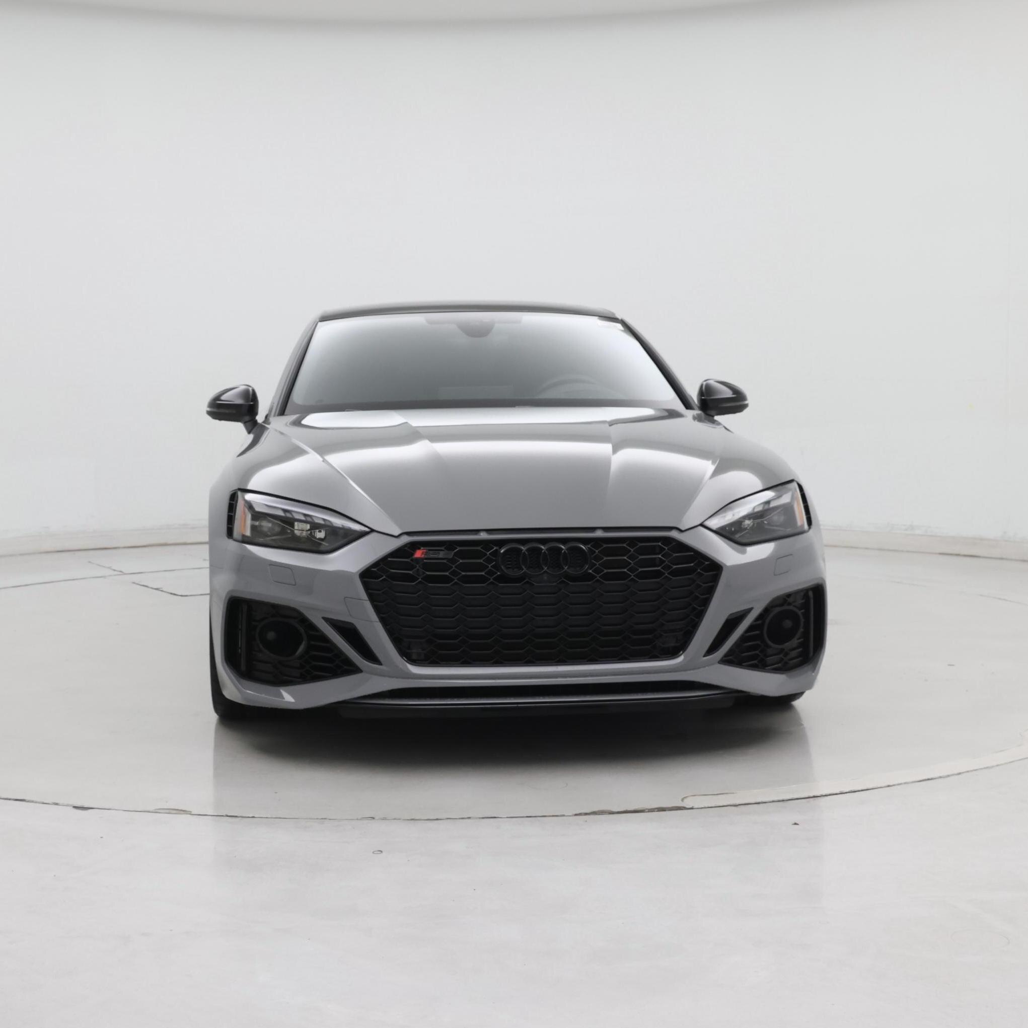 Thumbnail: 2022 Audi RS 5 - 5