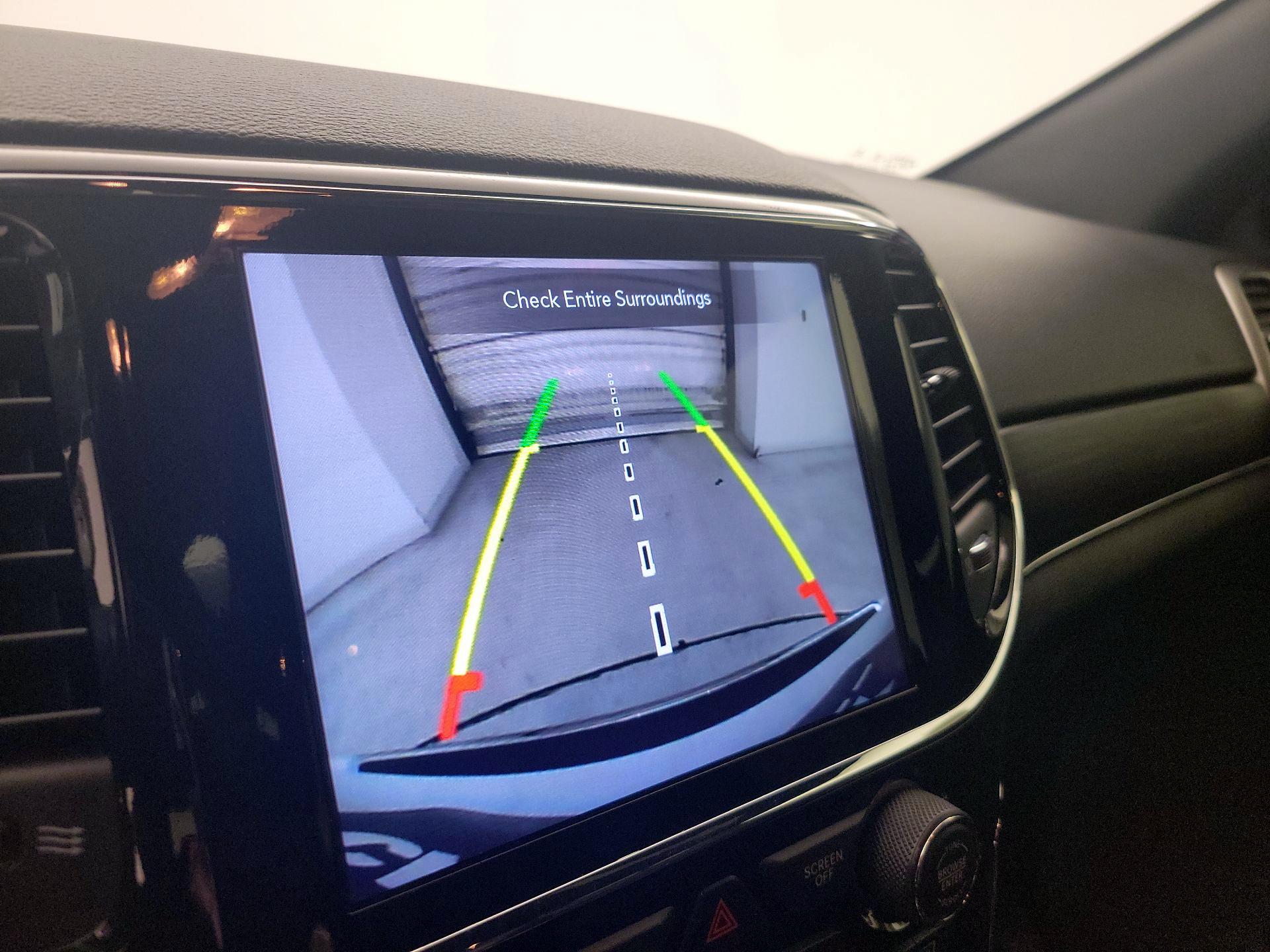 Thumbnail: 2022 Jeep Grand Cherokee - 15