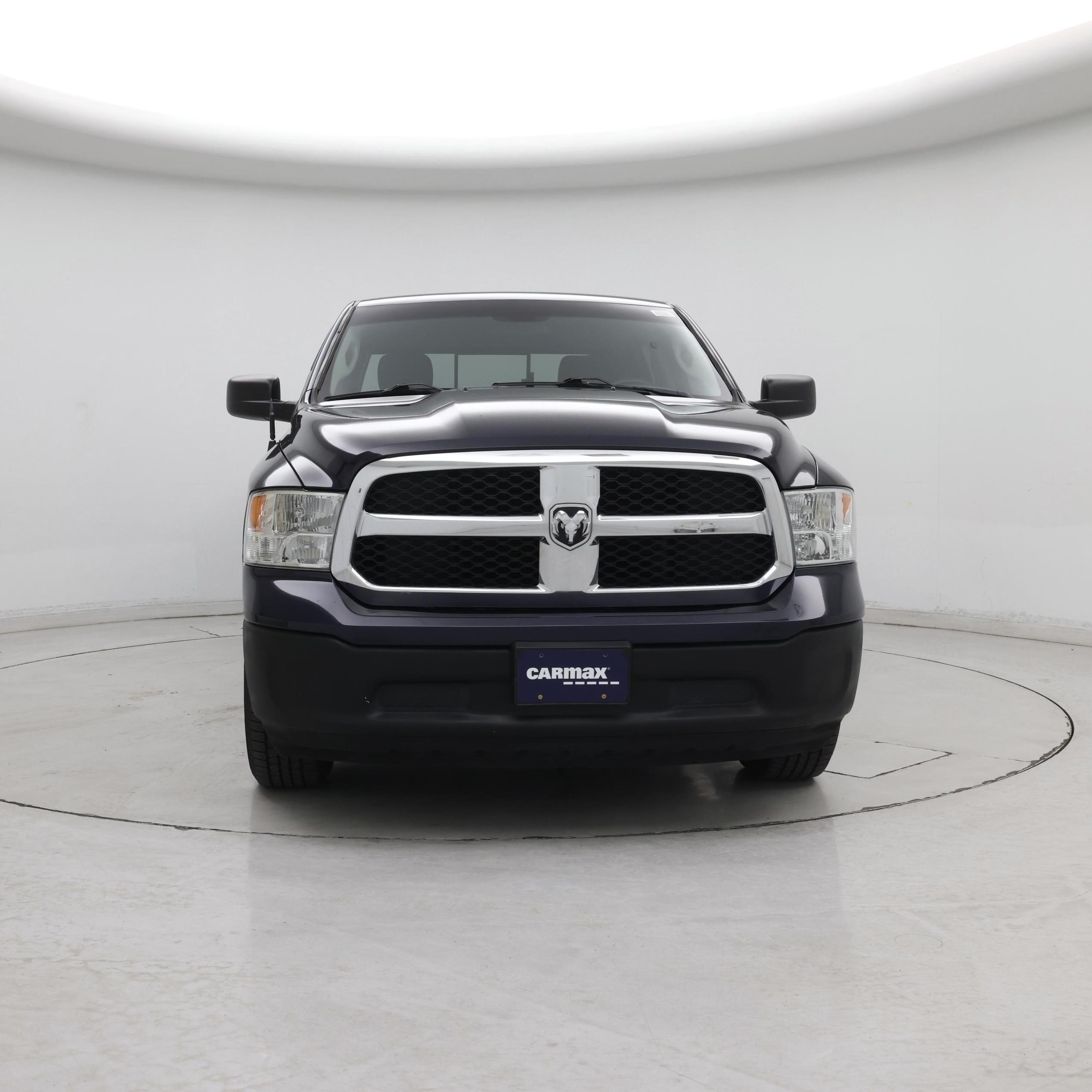 Thumbnail: 2019 RAM 1500 Classic - 5