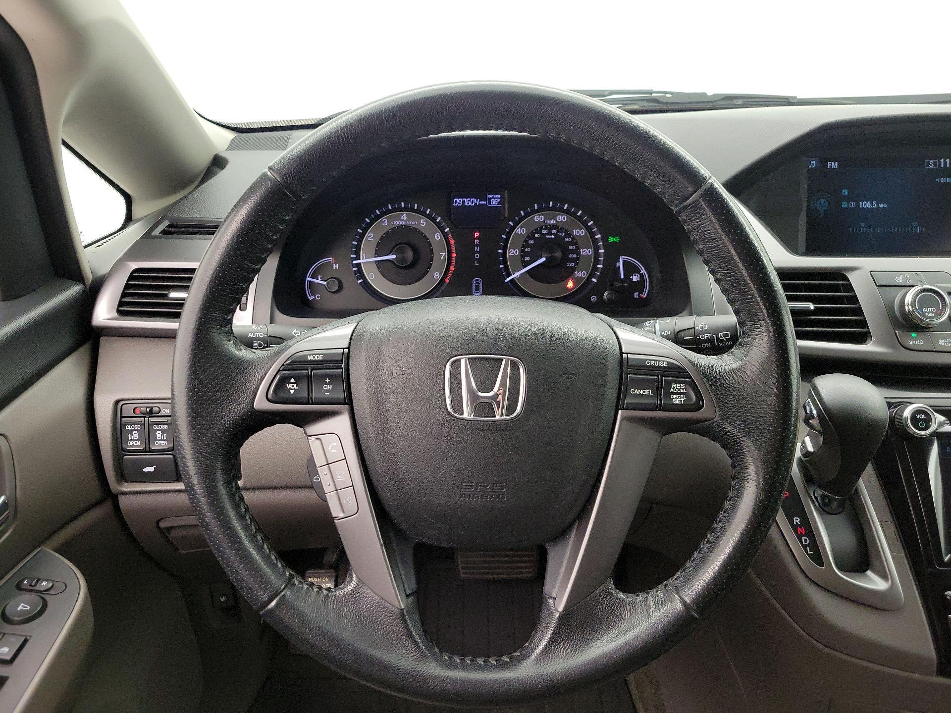 Thumbnail: 2014 Honda Odyssey - 10