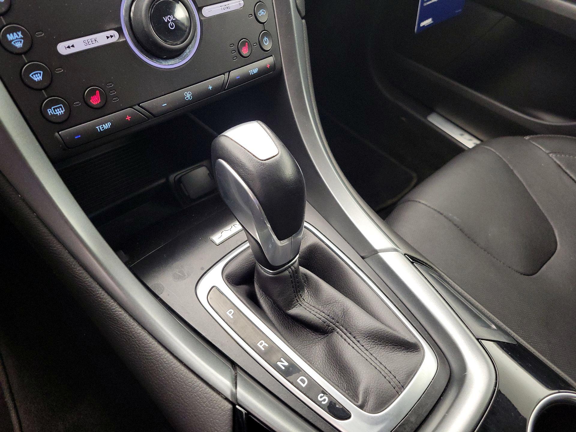 Thumbnail: 2016 Ford Fusion - 17