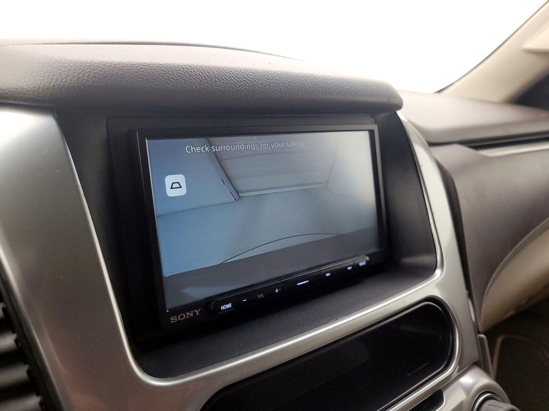 Thumbnail: 2017 Chevrolet Tahoe - 14