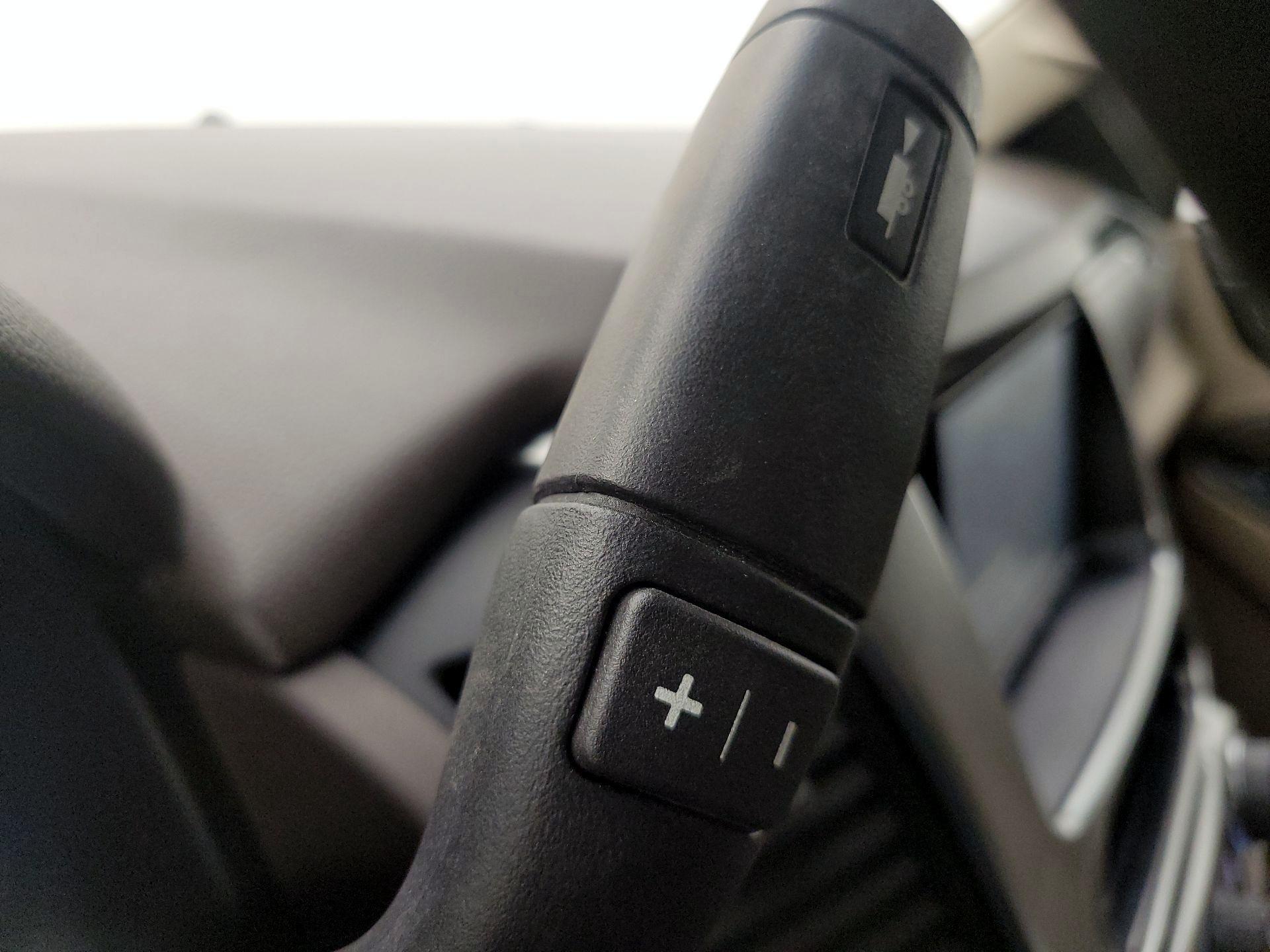 Thumbnail: 2017 Chevrolet Tahoe - 17