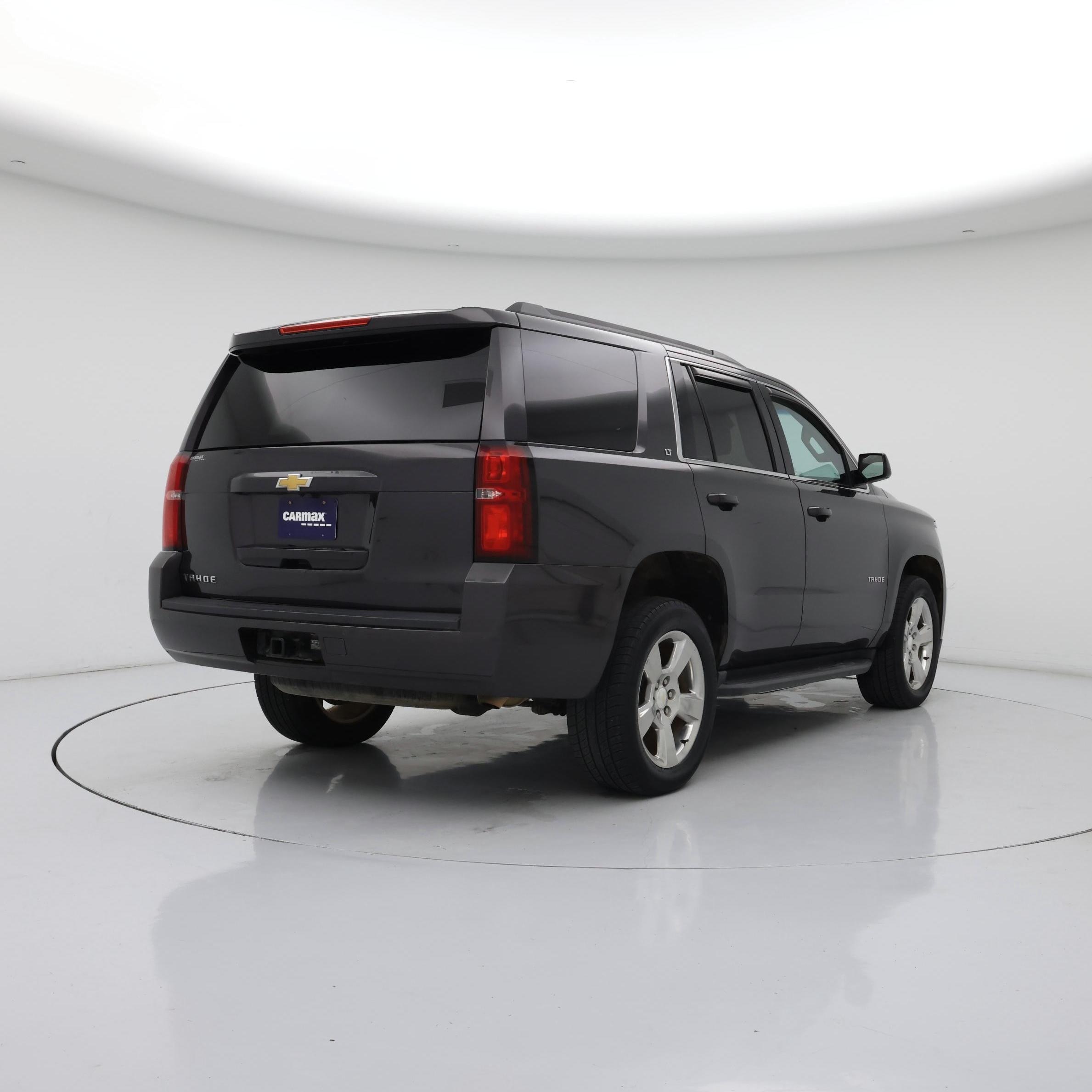 Thumbnail: 2017 Chevrolet Tahoe - 8