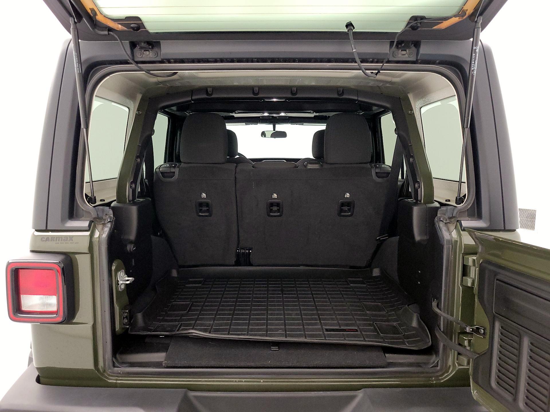 Thumbnail: 2022 Jeep Wrangler - 20