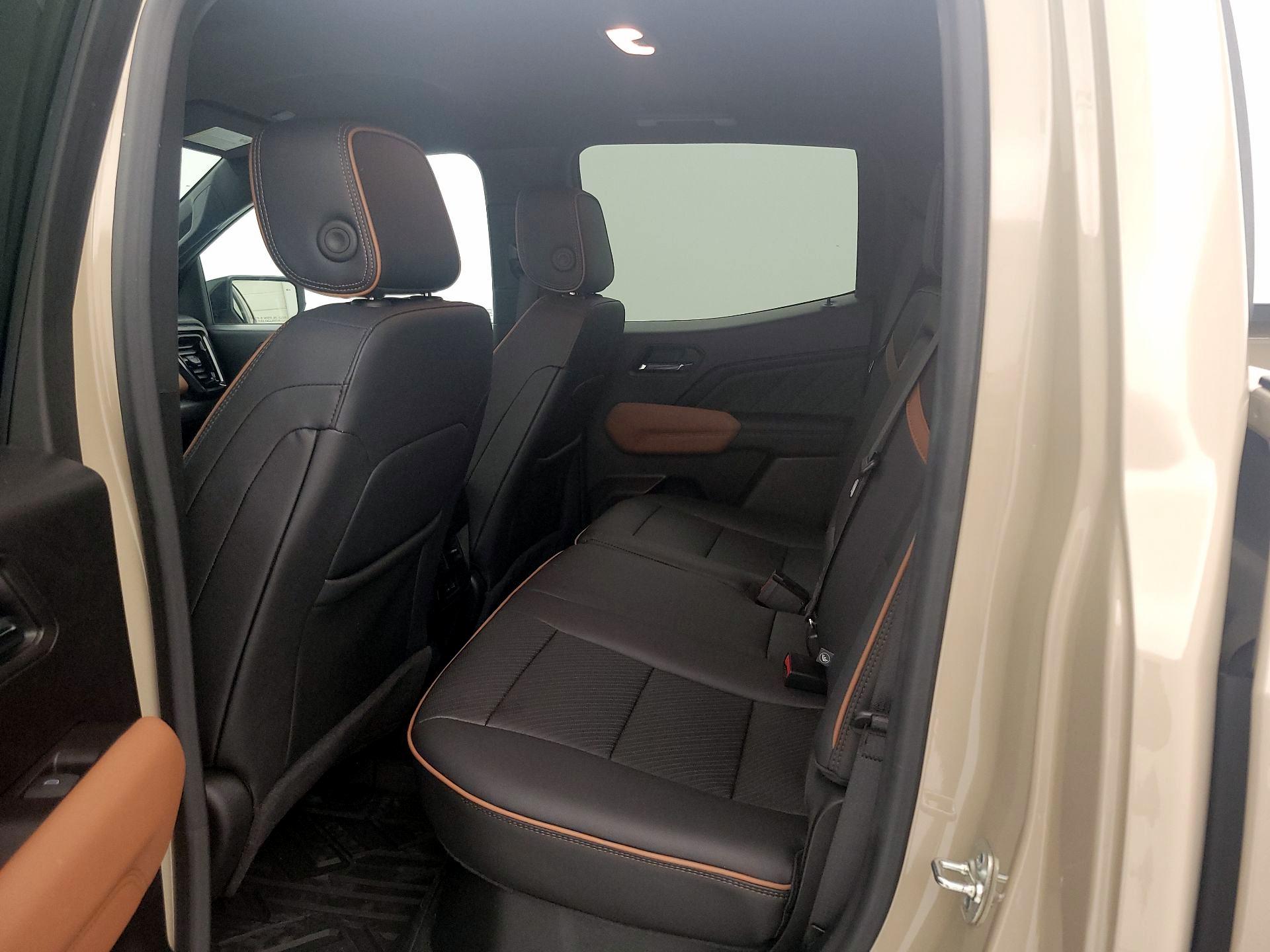 Thumbnail: 2024 GMC Canyon - 20