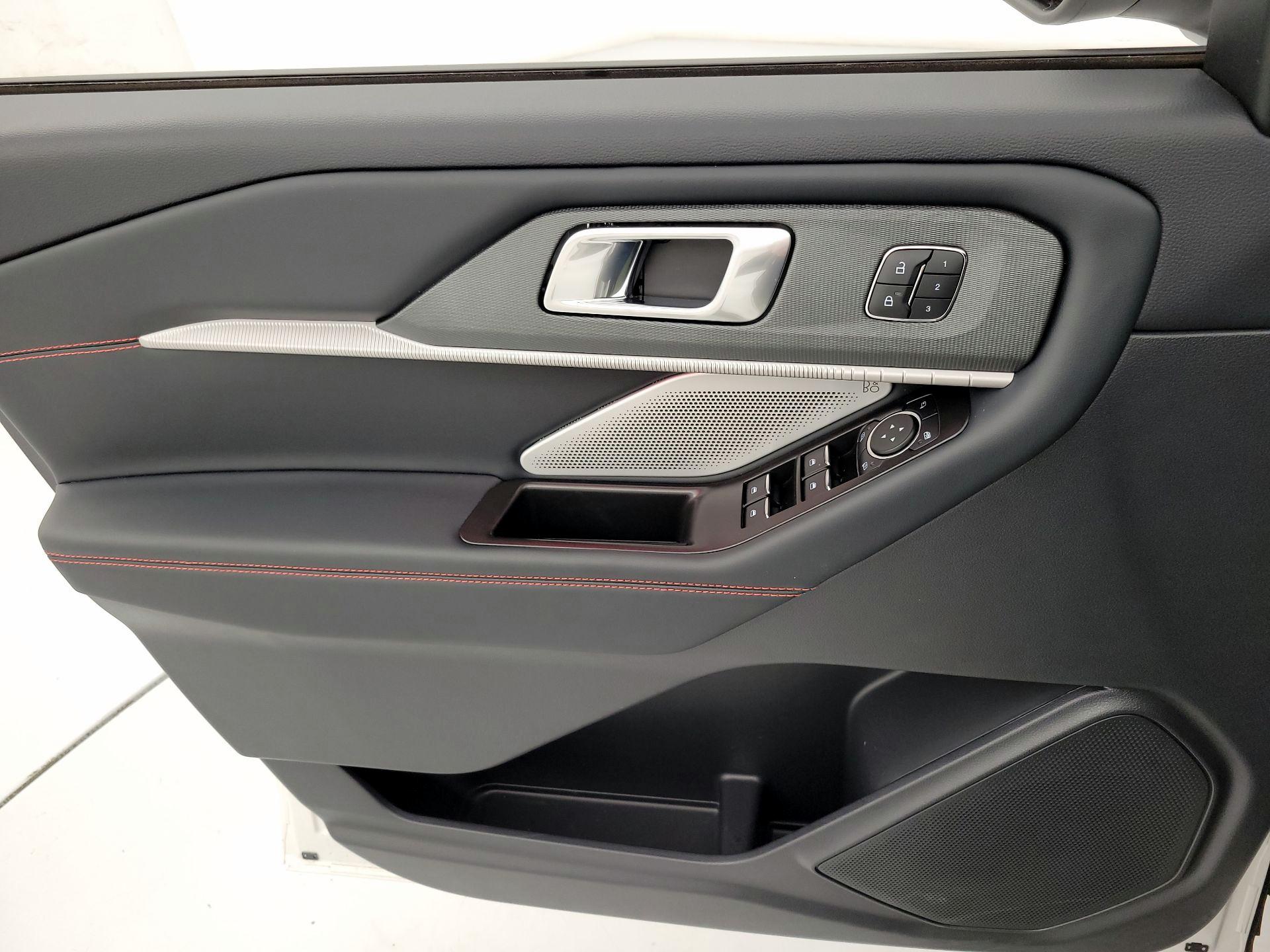 Thumbnail: 2025 Ford Explorer - 12