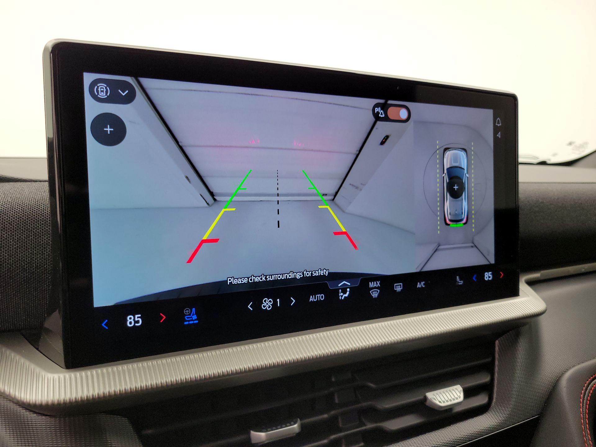 Thumbnail: 2025 Ford Explorer - 15