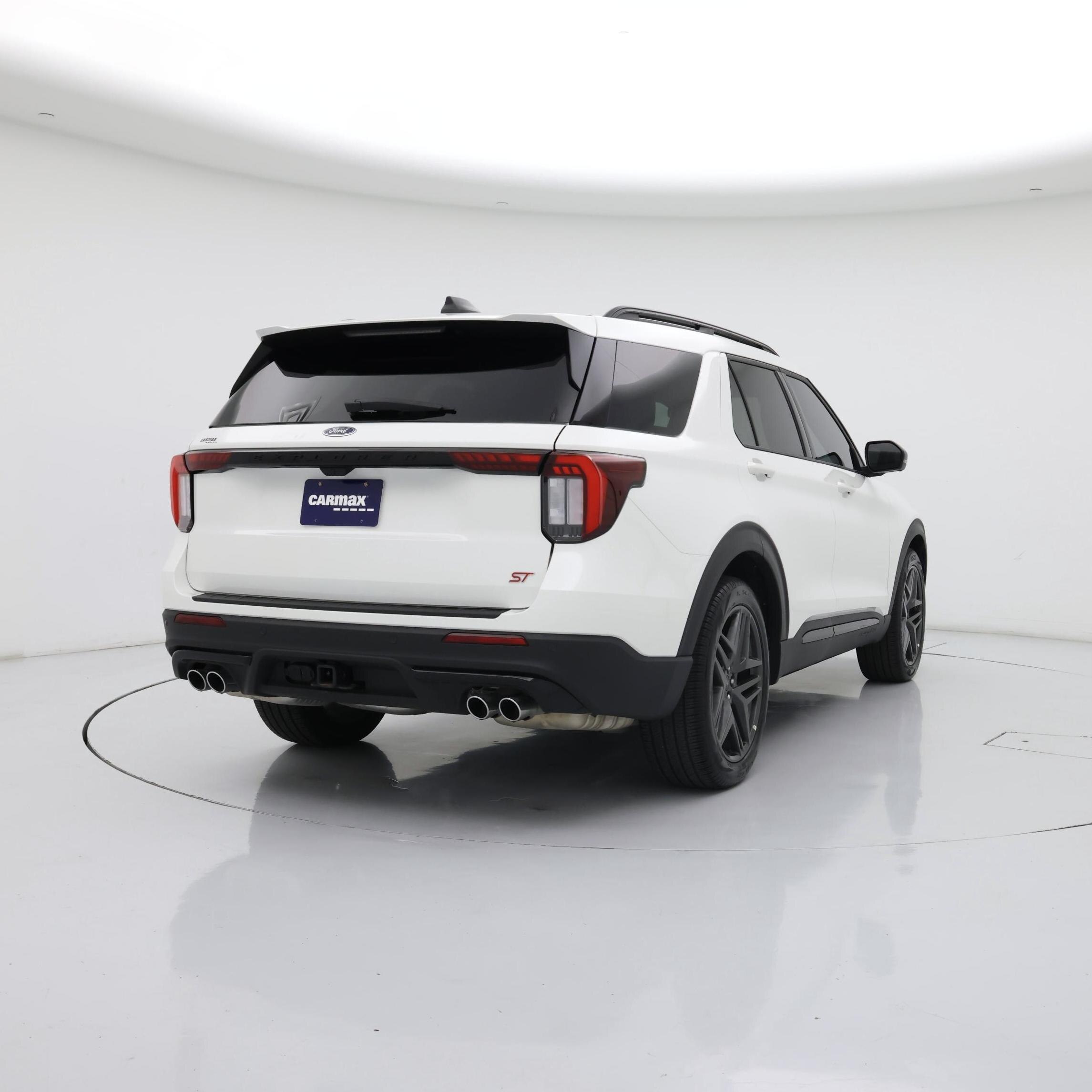 Thumbnail: 2025 Ford Explorer - 8