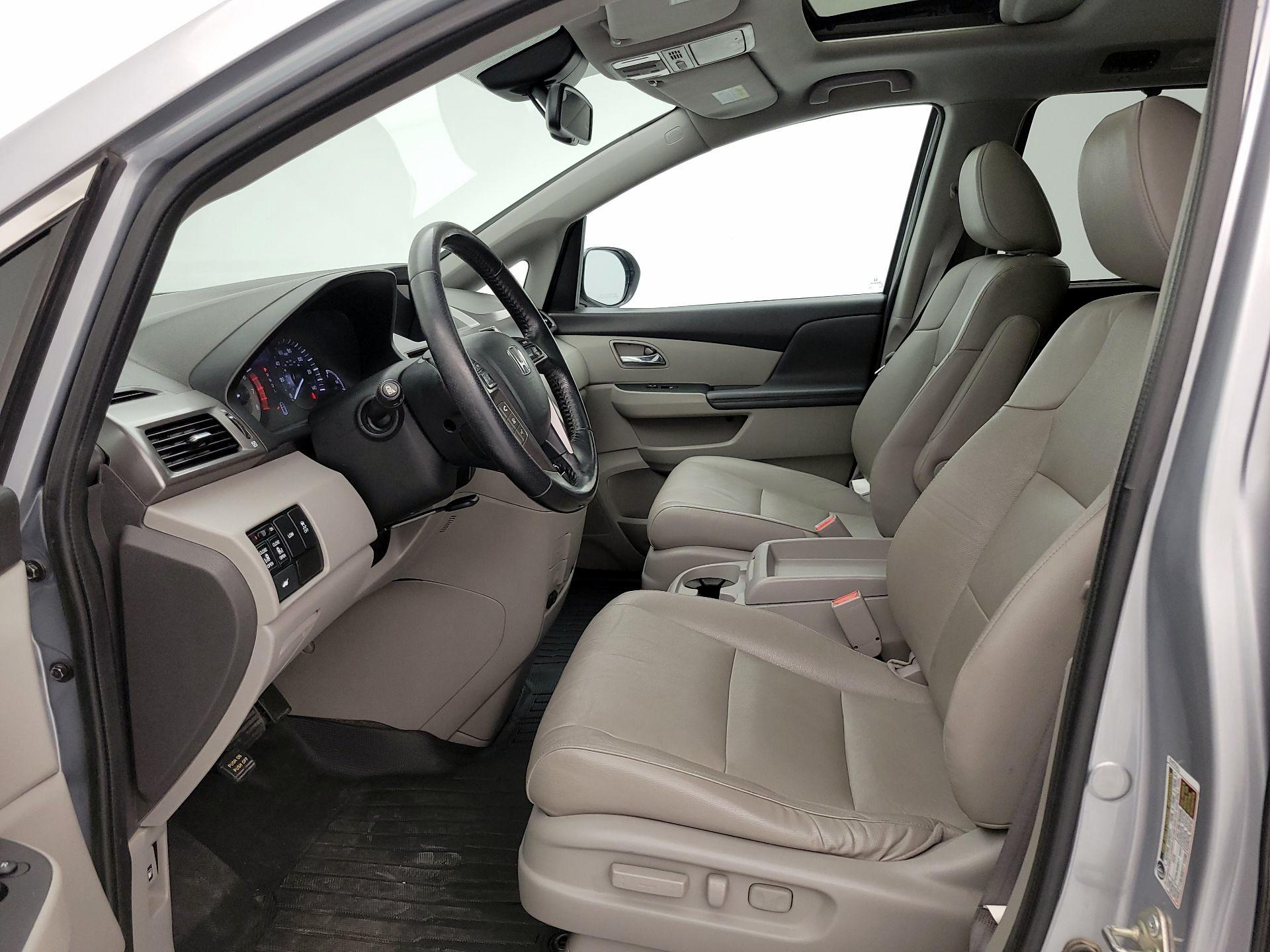 Thumbnail: 2017 Honda Odyssey - 11