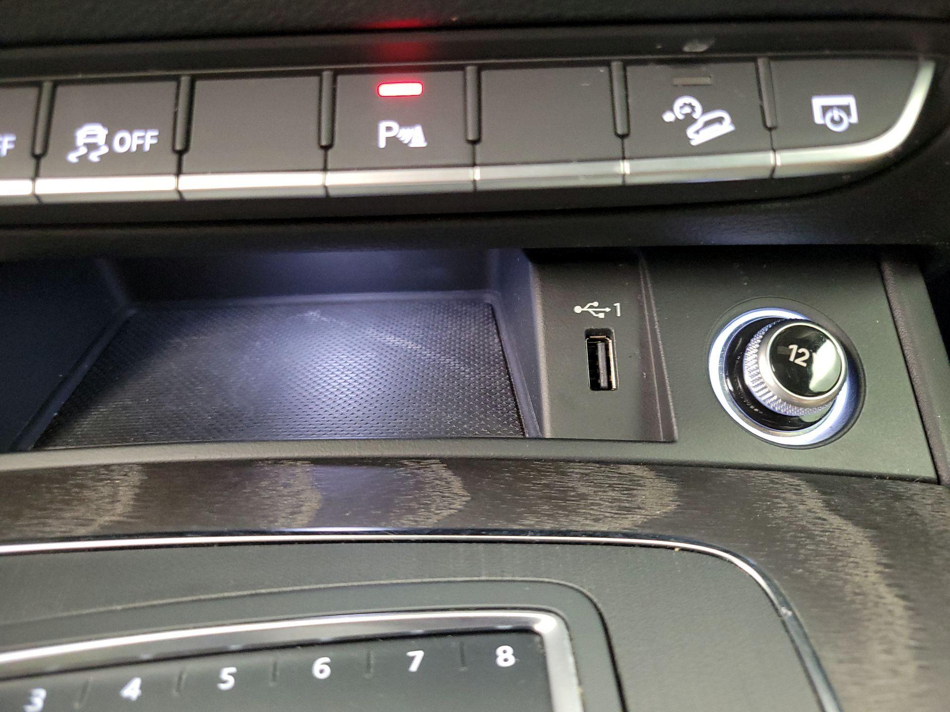 Thumbnail: 2020 Audi Q5 - 19