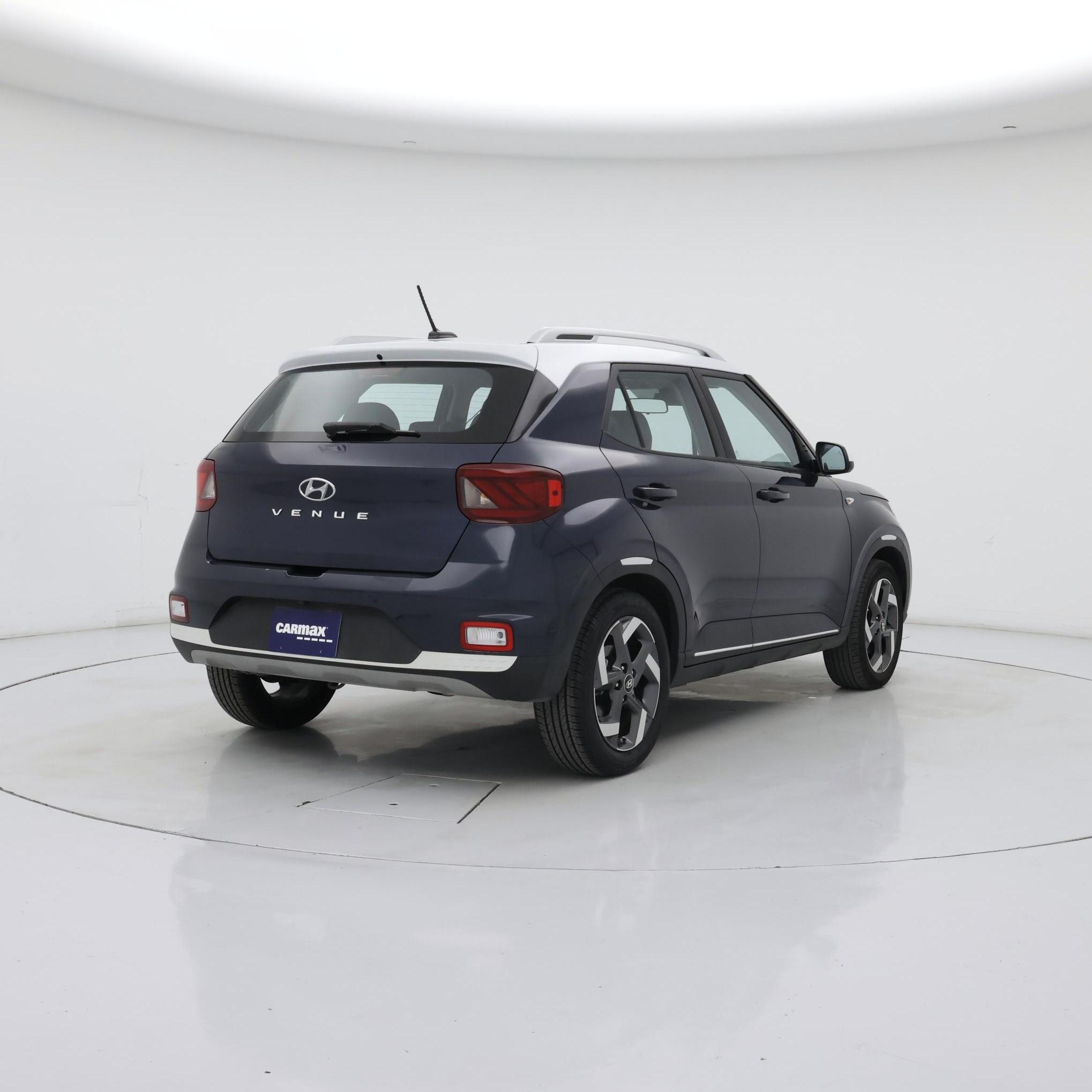 Thumbnail: 2023 Hyundai Venue - 8