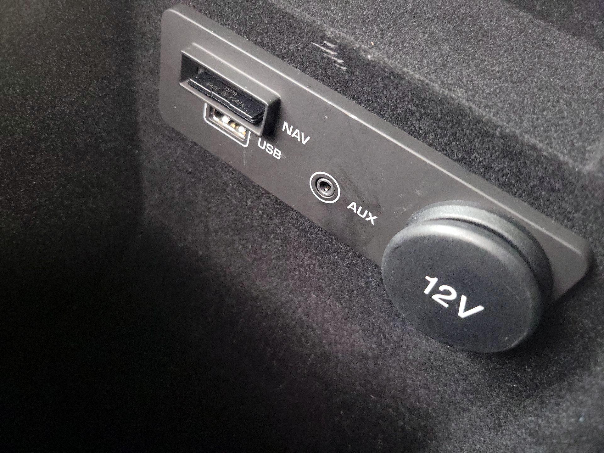 Thumbnail: 2018 Jaguar XF - 19