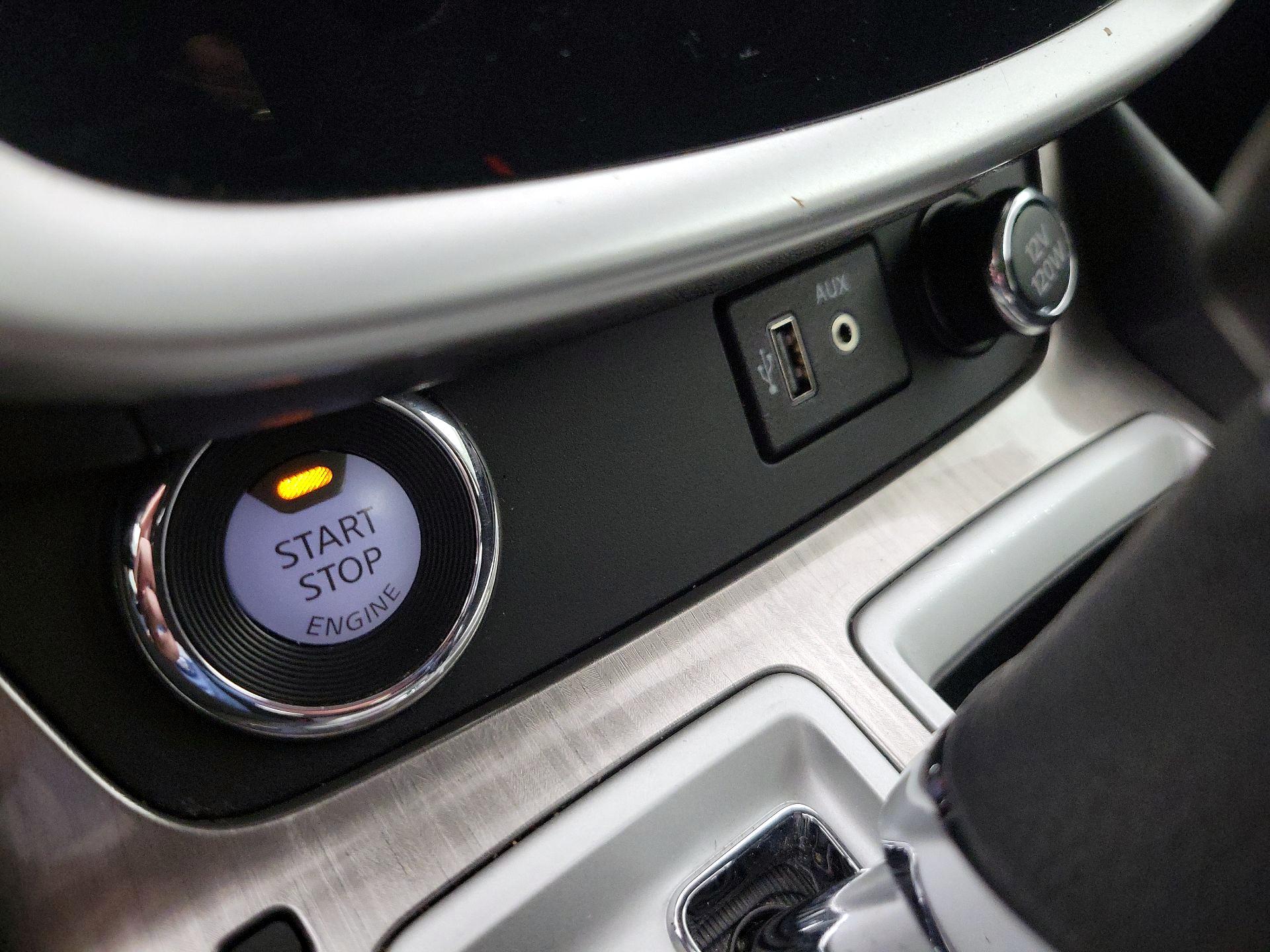 Thumbnail: 2018 Nissan Murano - 19