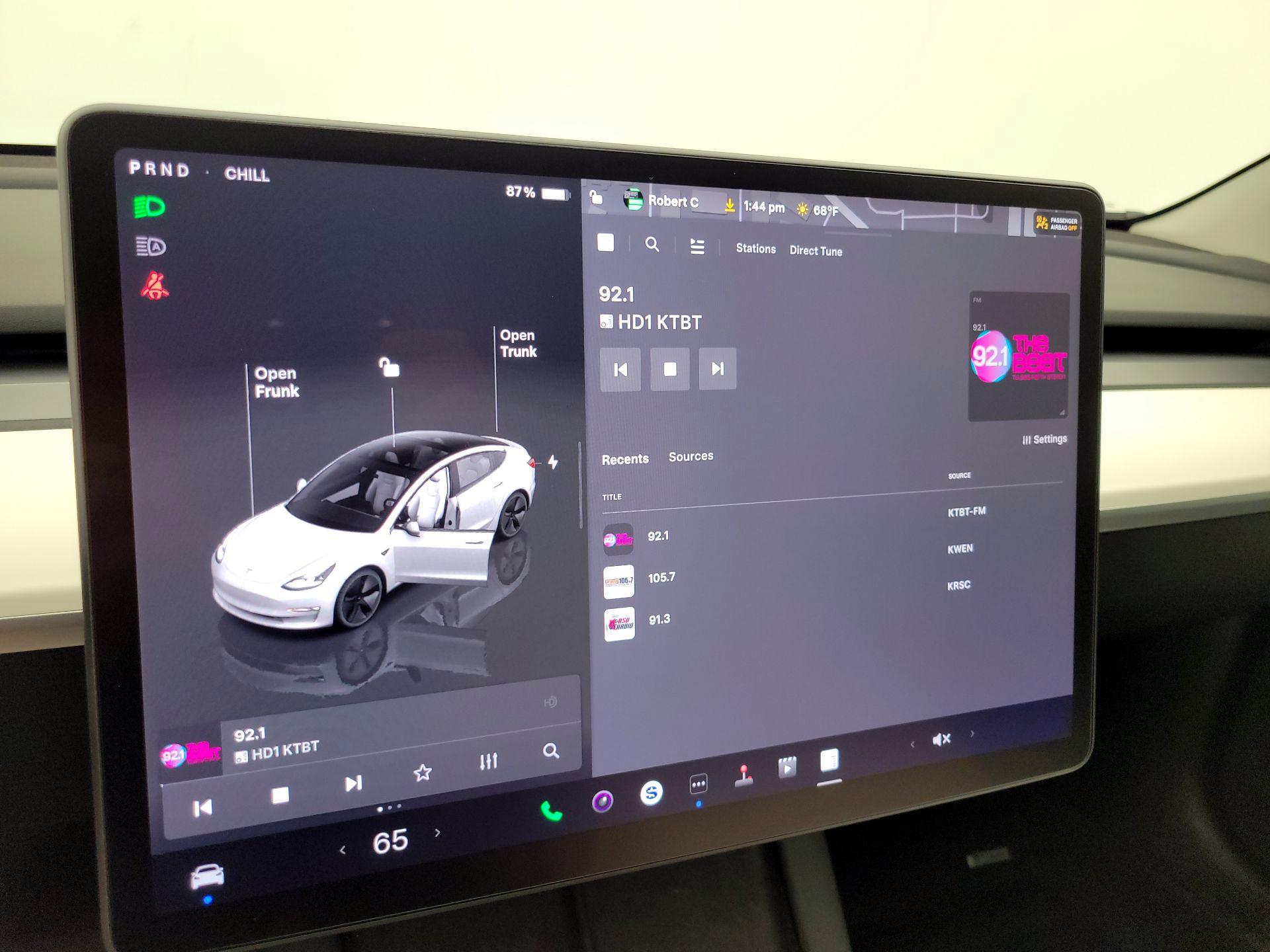 Thumbnail: 2023 Tesla Model 3 - 15