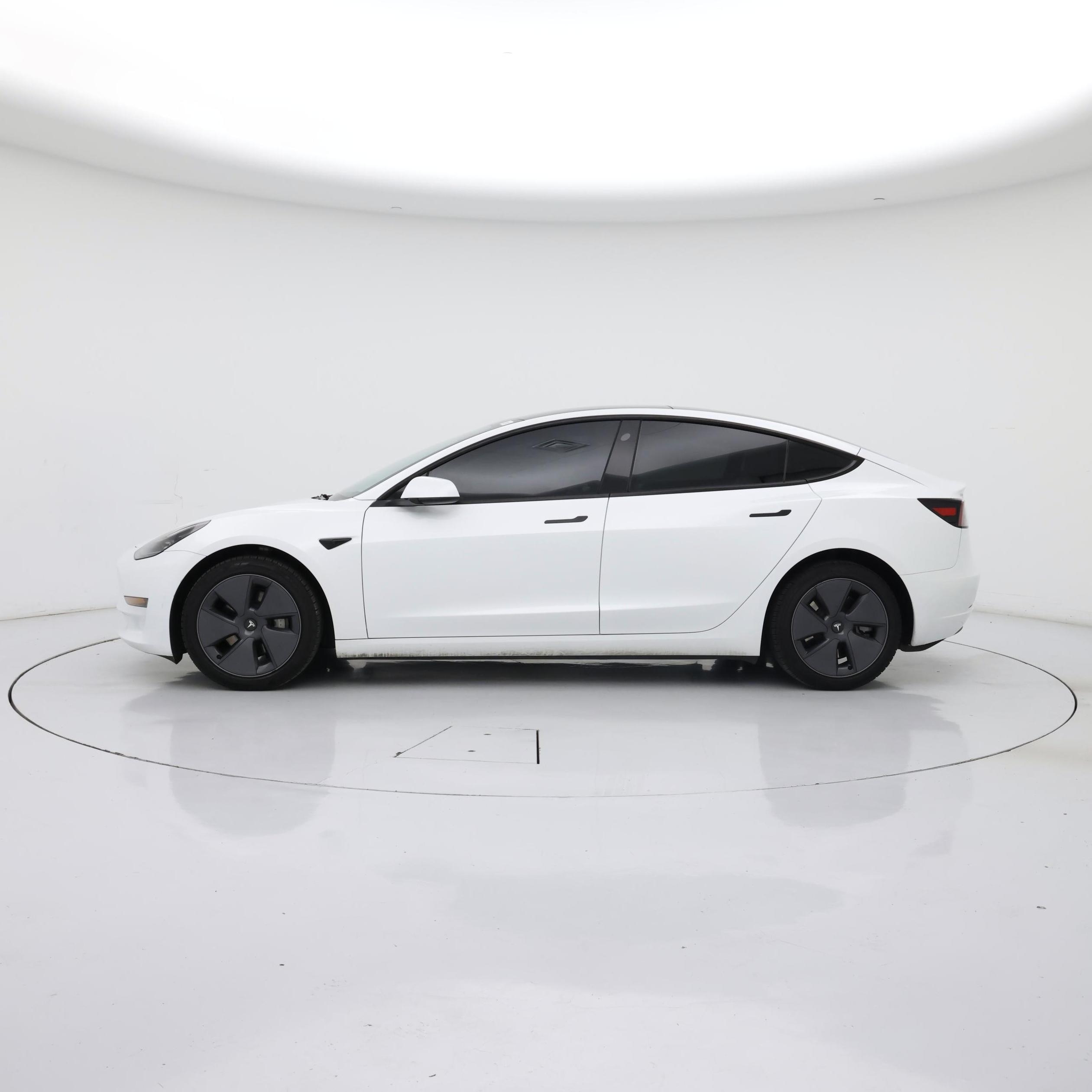 Thumbnail: 2023 Tesla Model 3 - 3