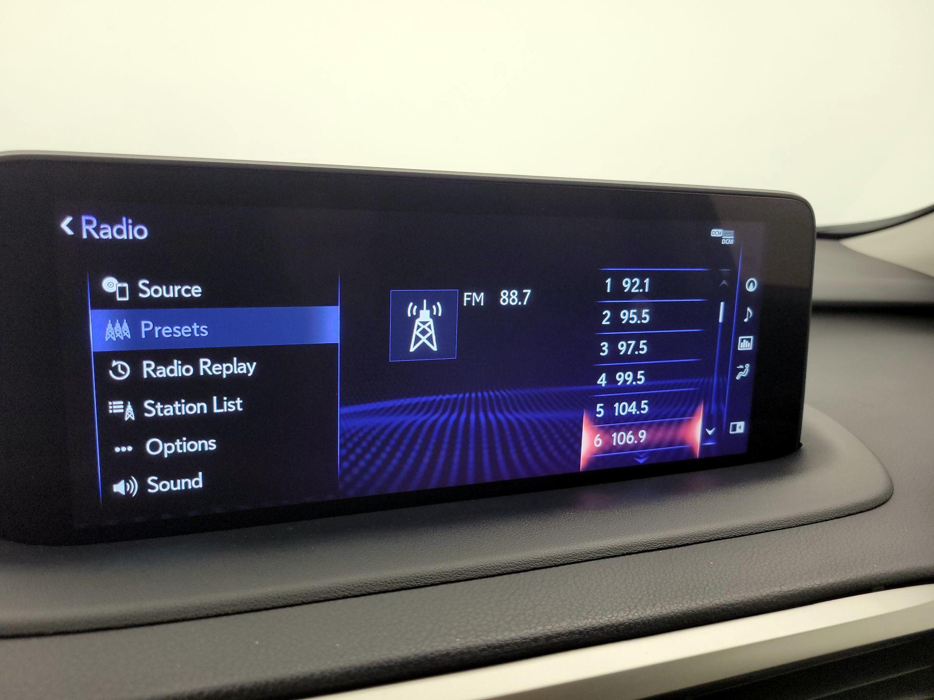 Thumbnail: 2022 Lexus RX - 16