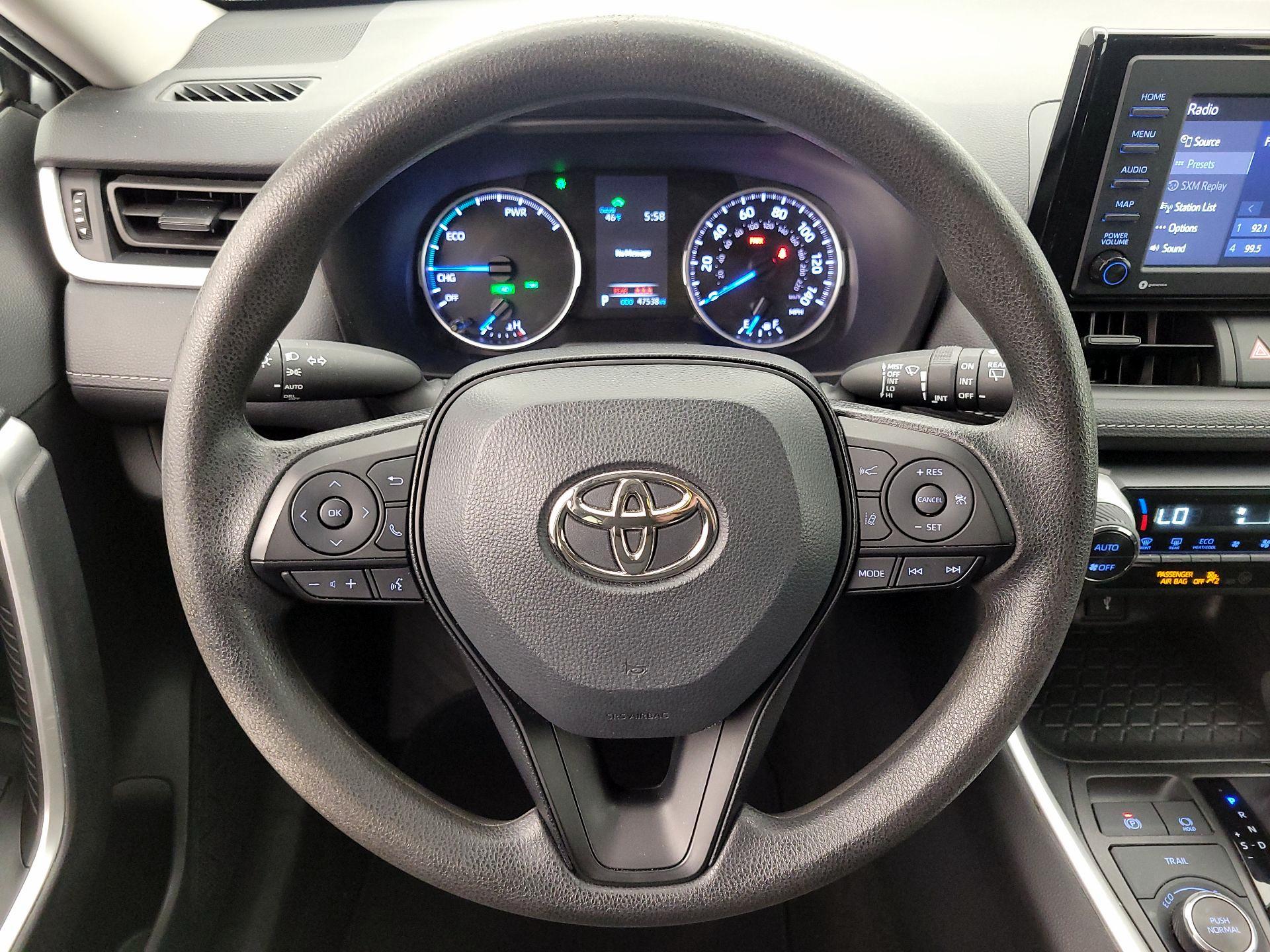 Thumbnail: 2022 Toyota RAV4 - 10