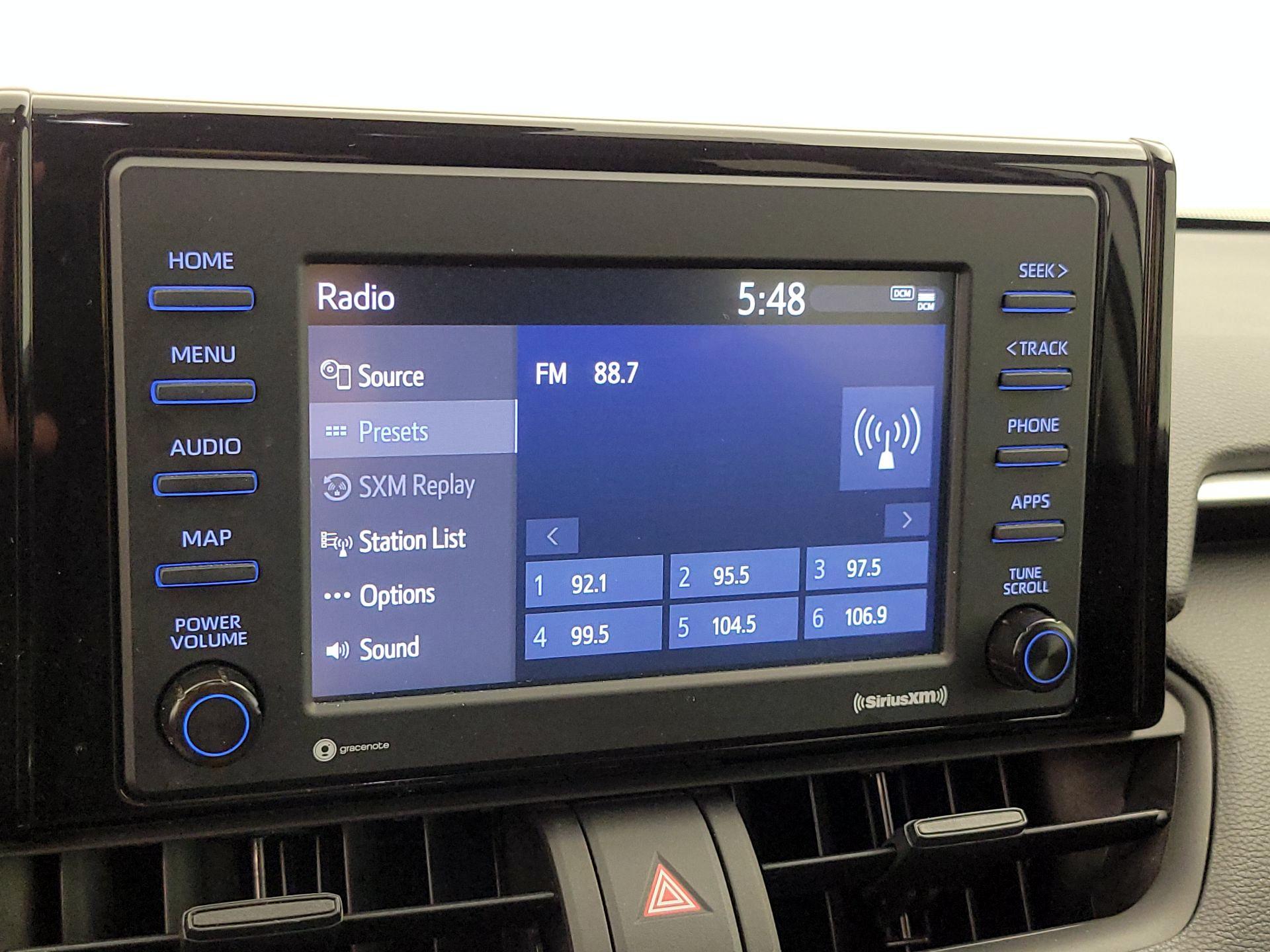 Thumbnail: 2022 Toyota RAV4 - 15