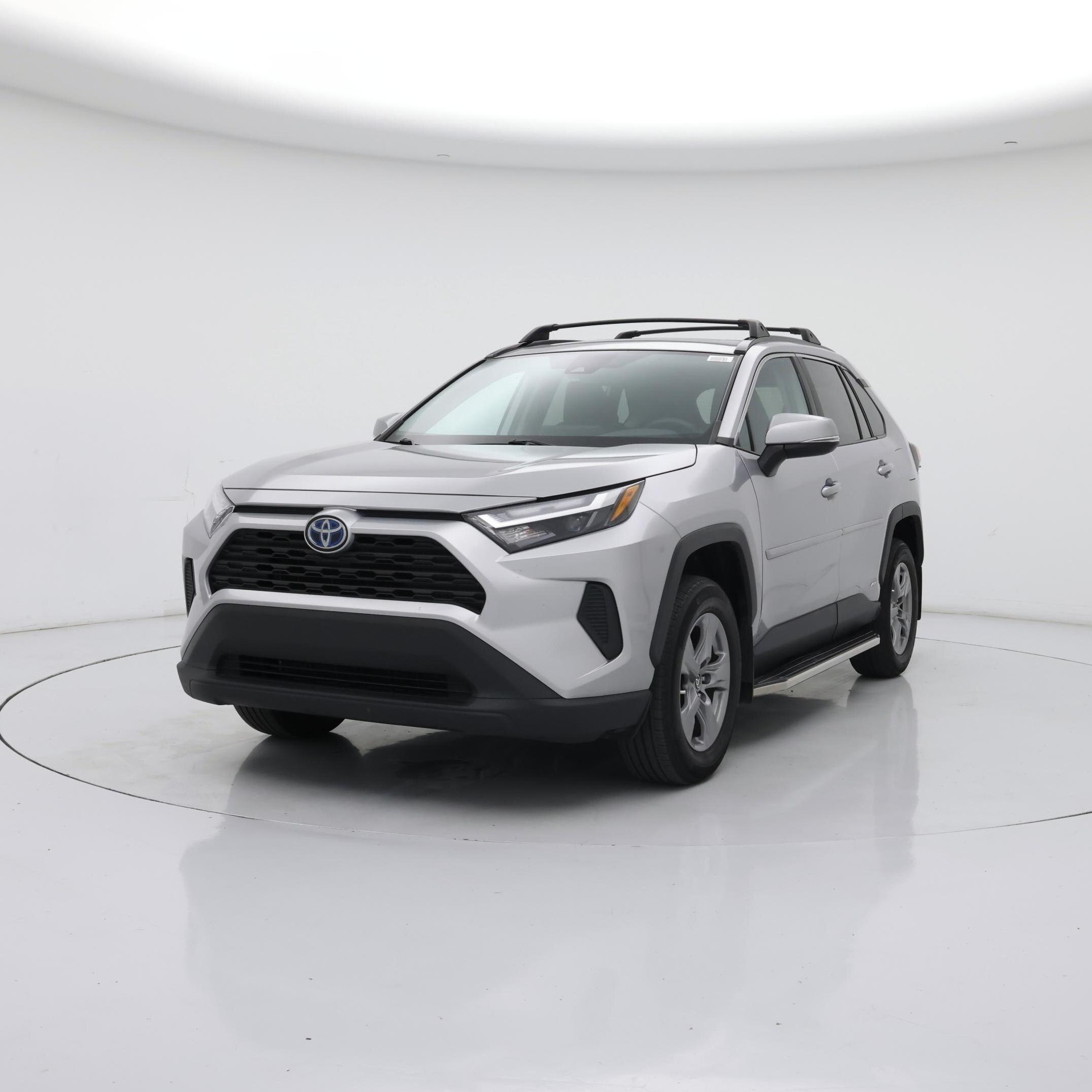 Thumbnail: 2022 Toyota RAV4 - 4