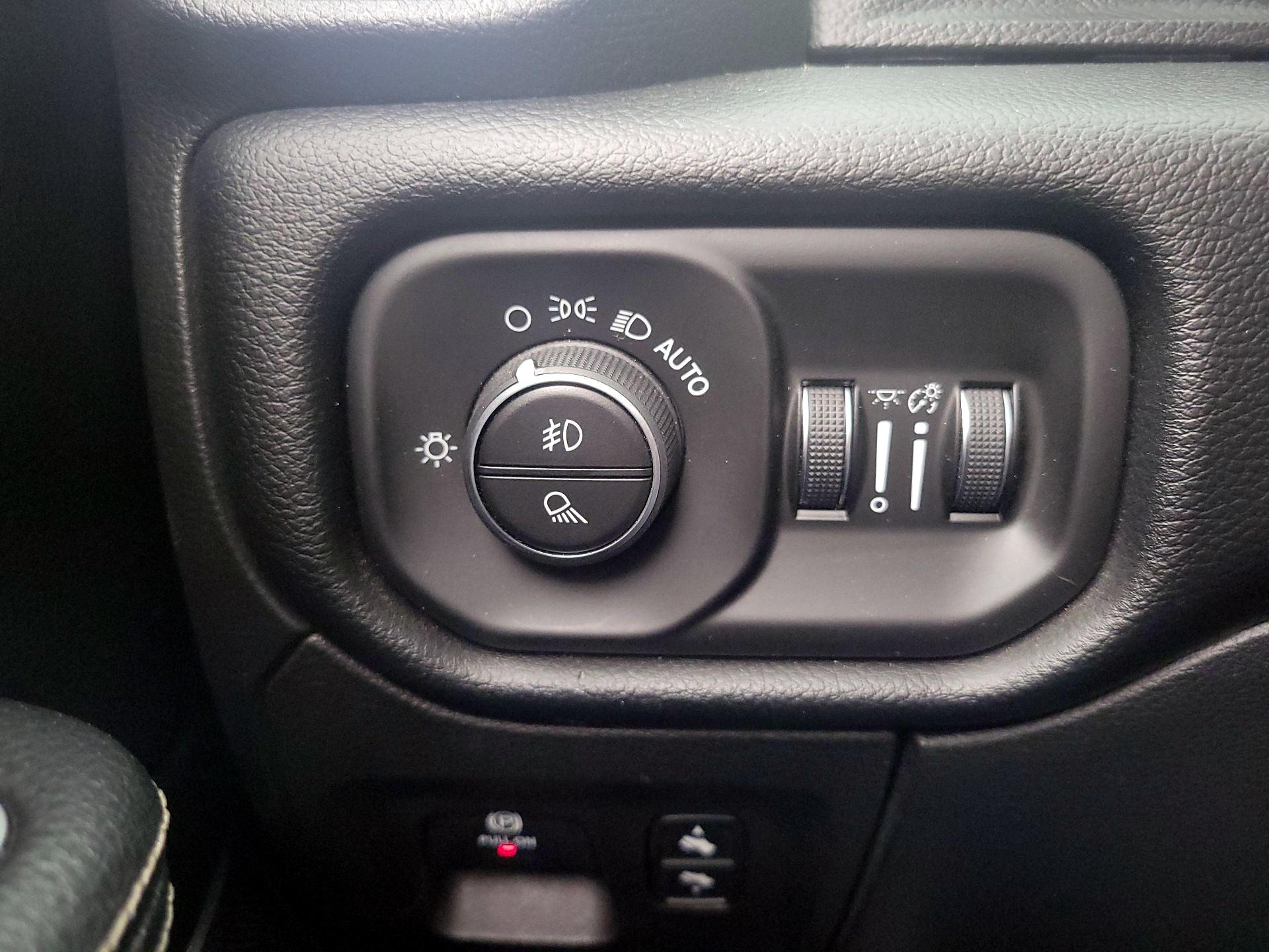 Thumbnail: 2020 RAM 1500 - 13
