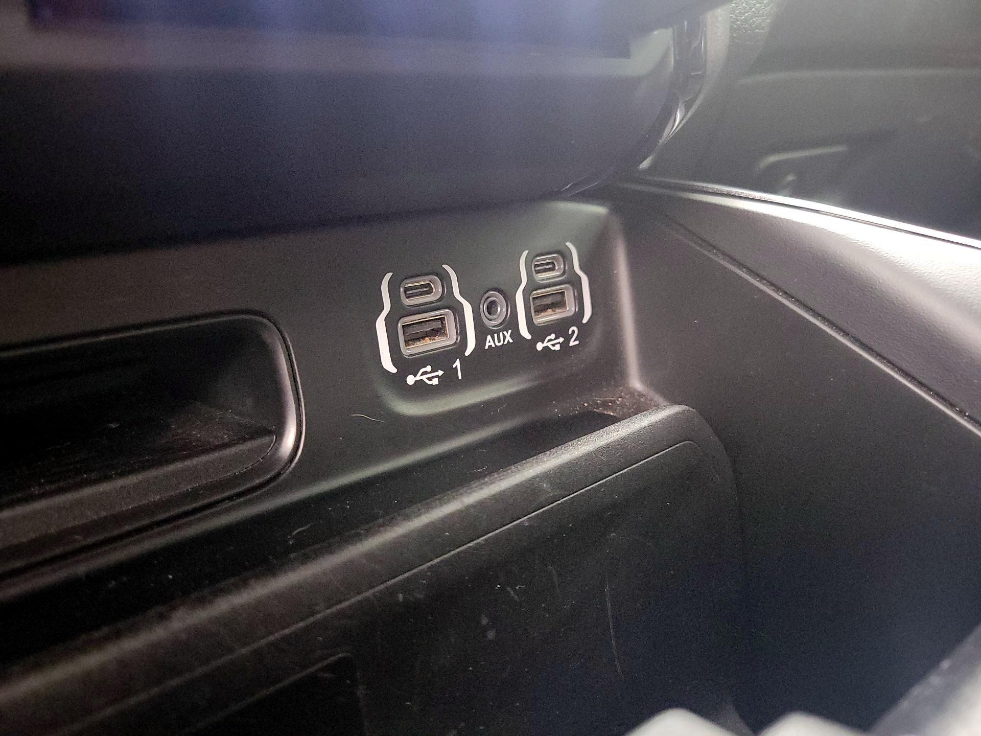 Thumbnail: 2020 RAM 1500 - 19