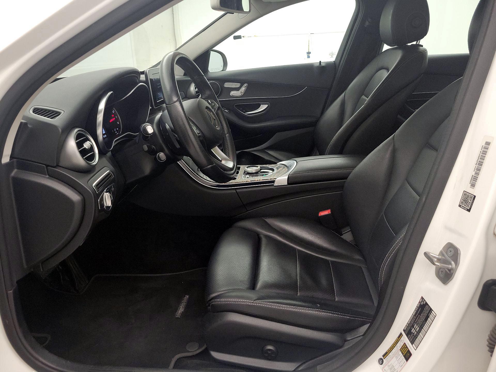 Thumbnail: 2017 Mercedes-Benz C-Class - 11