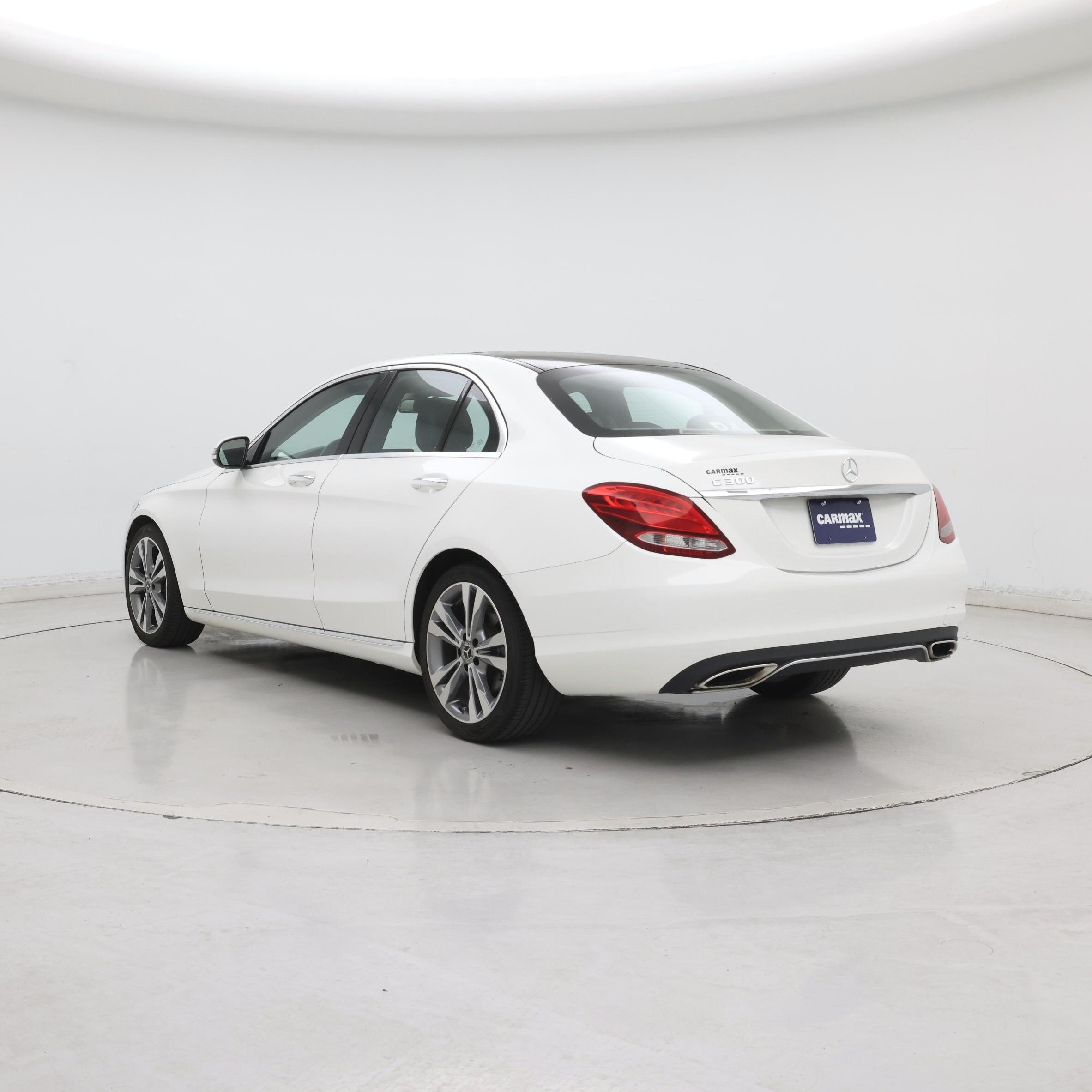 Thumbnail: 2017 Mercedes-Benz C-Class - 2