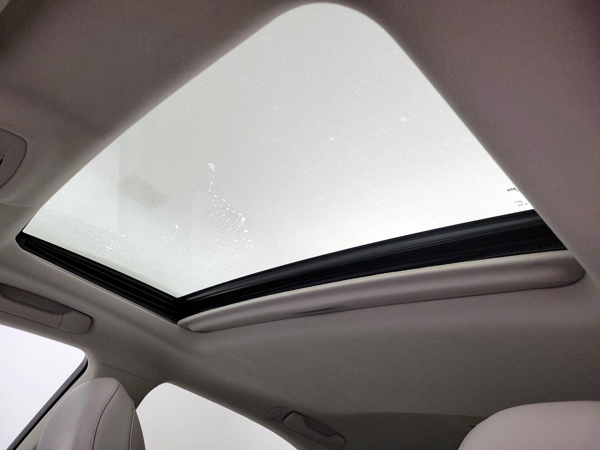 Thumbnail: 2015 Lexus RX - 19